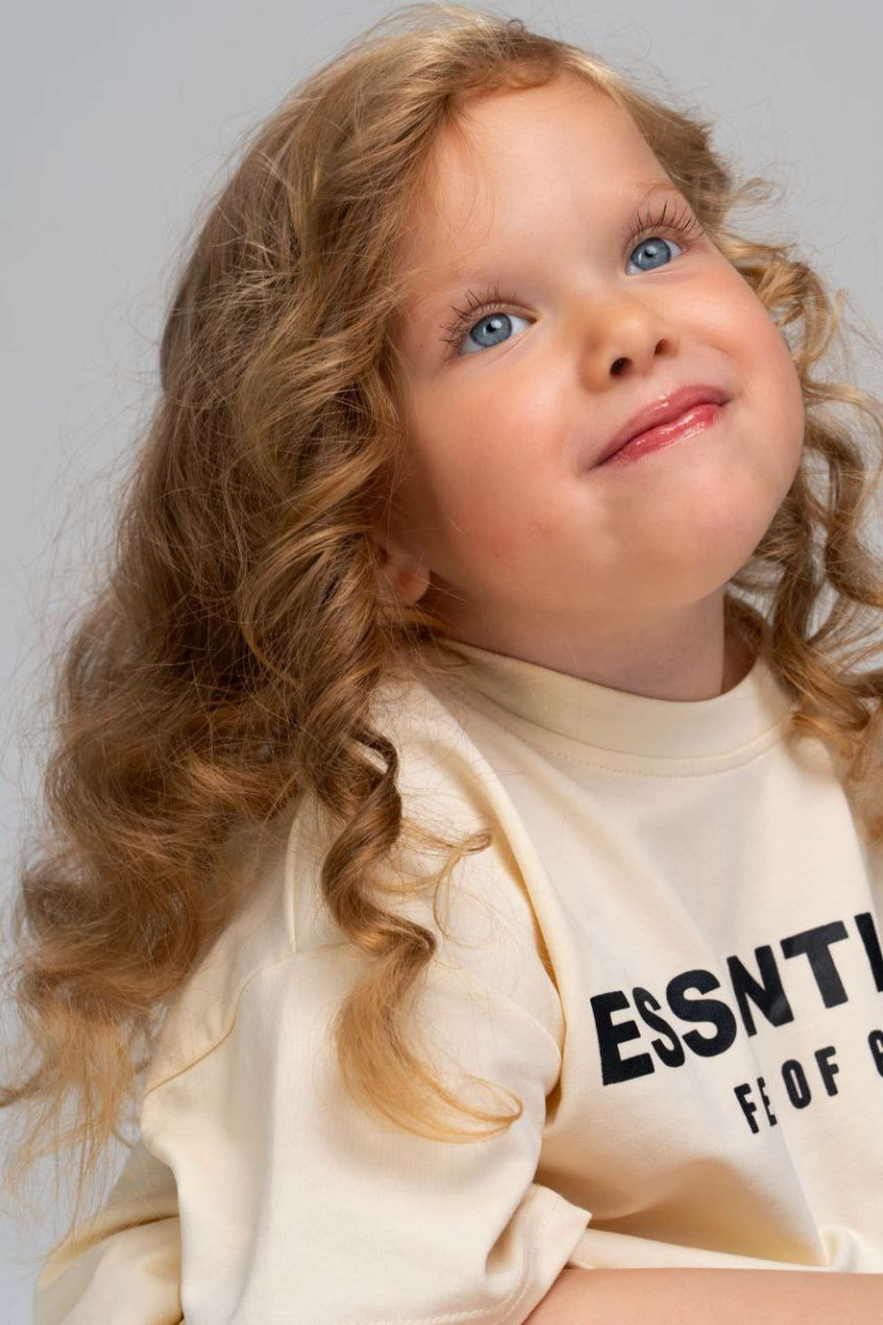 Модели дети для предметной съемки Оливия А. Москва | Sale Easy