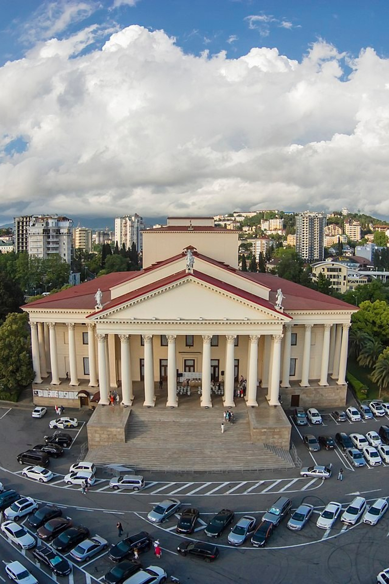 Зимний театр