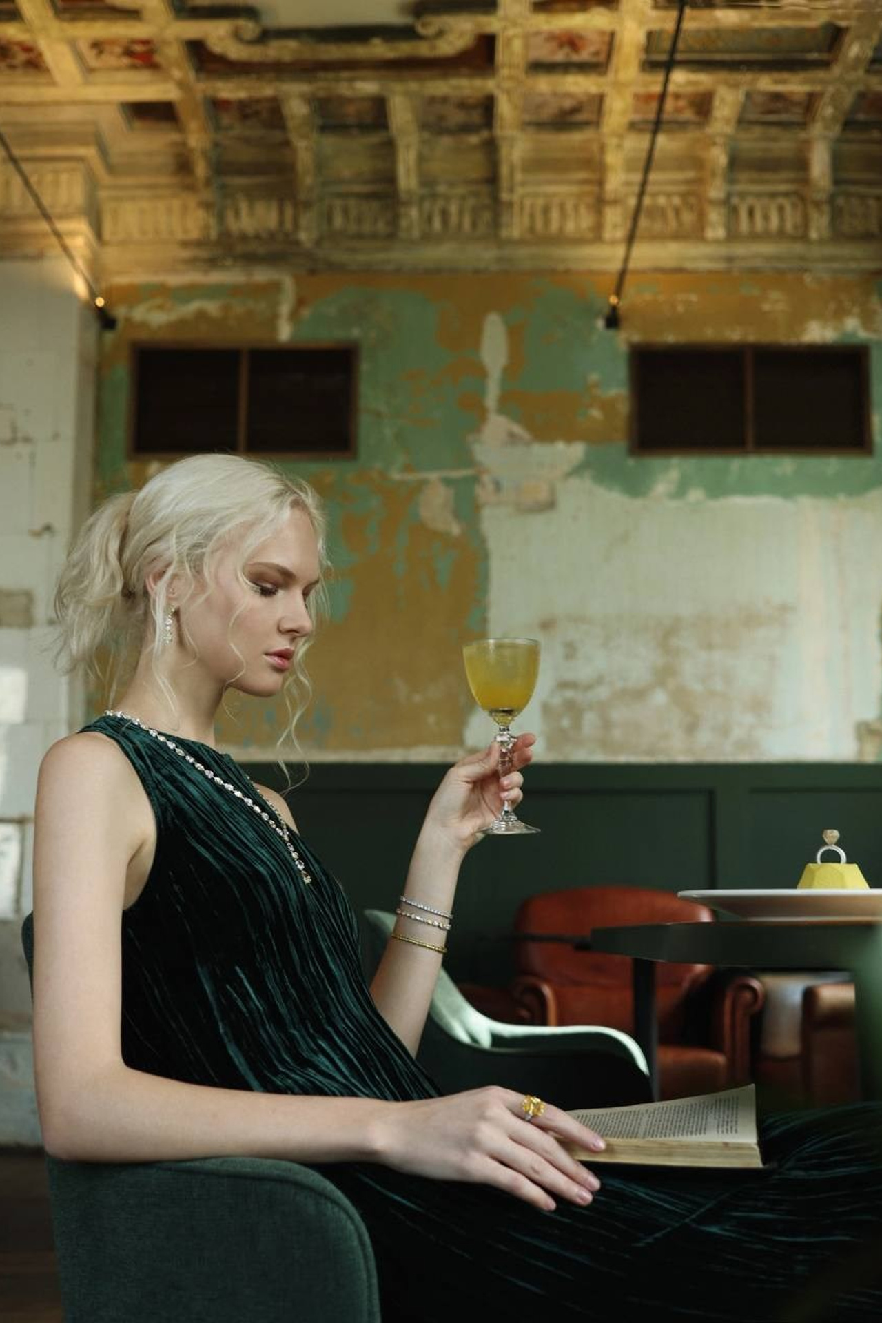 Портфолио для тендеров Fashion |Sale Easy