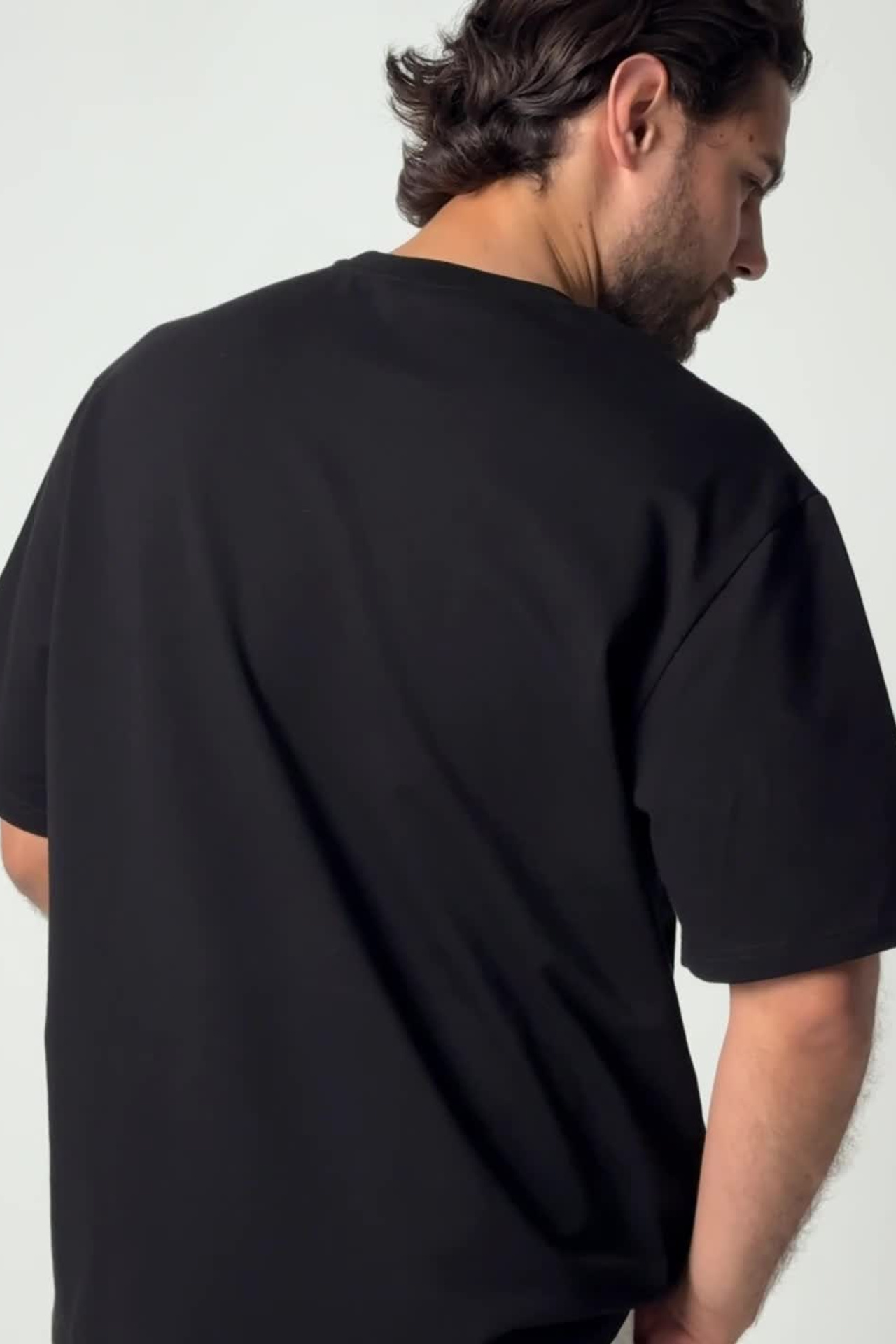 Портфолио видеосъемка одежды для маркетплейсов | Sale Easy