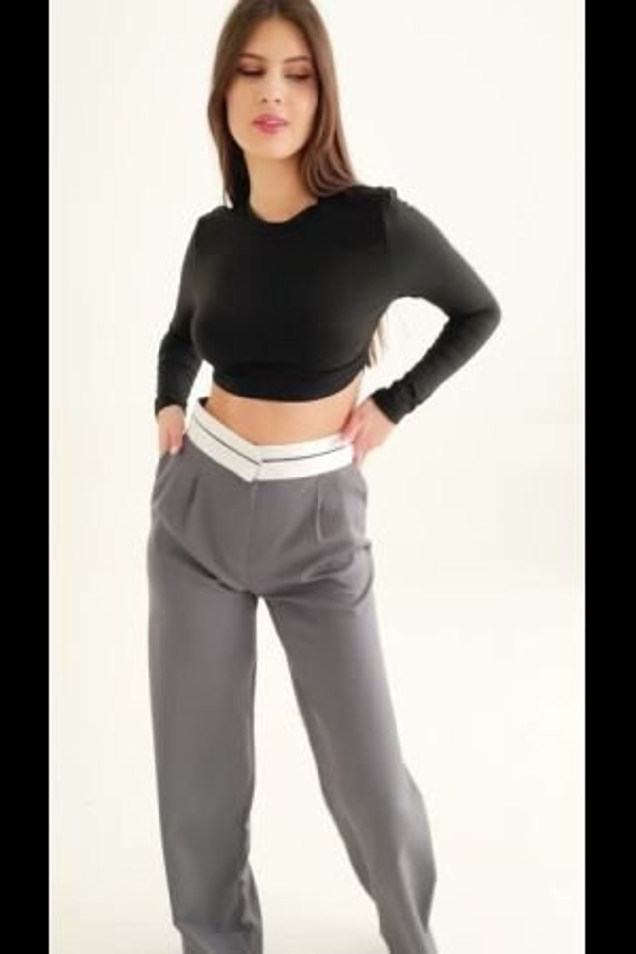 Портфолио видеосъемка одежды для маркетплейсов | Sale Easy