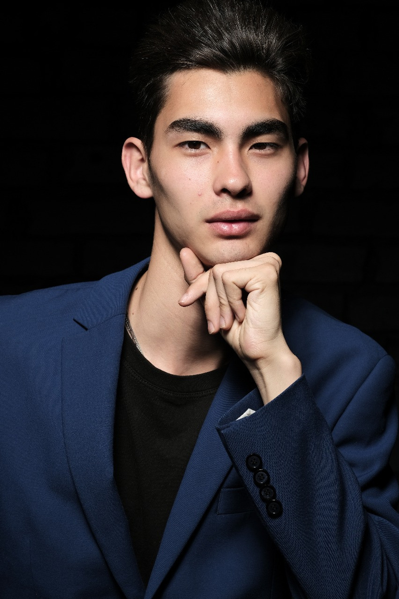 Модель для предметной съемки Роман Ал. Москва | Sale Easy