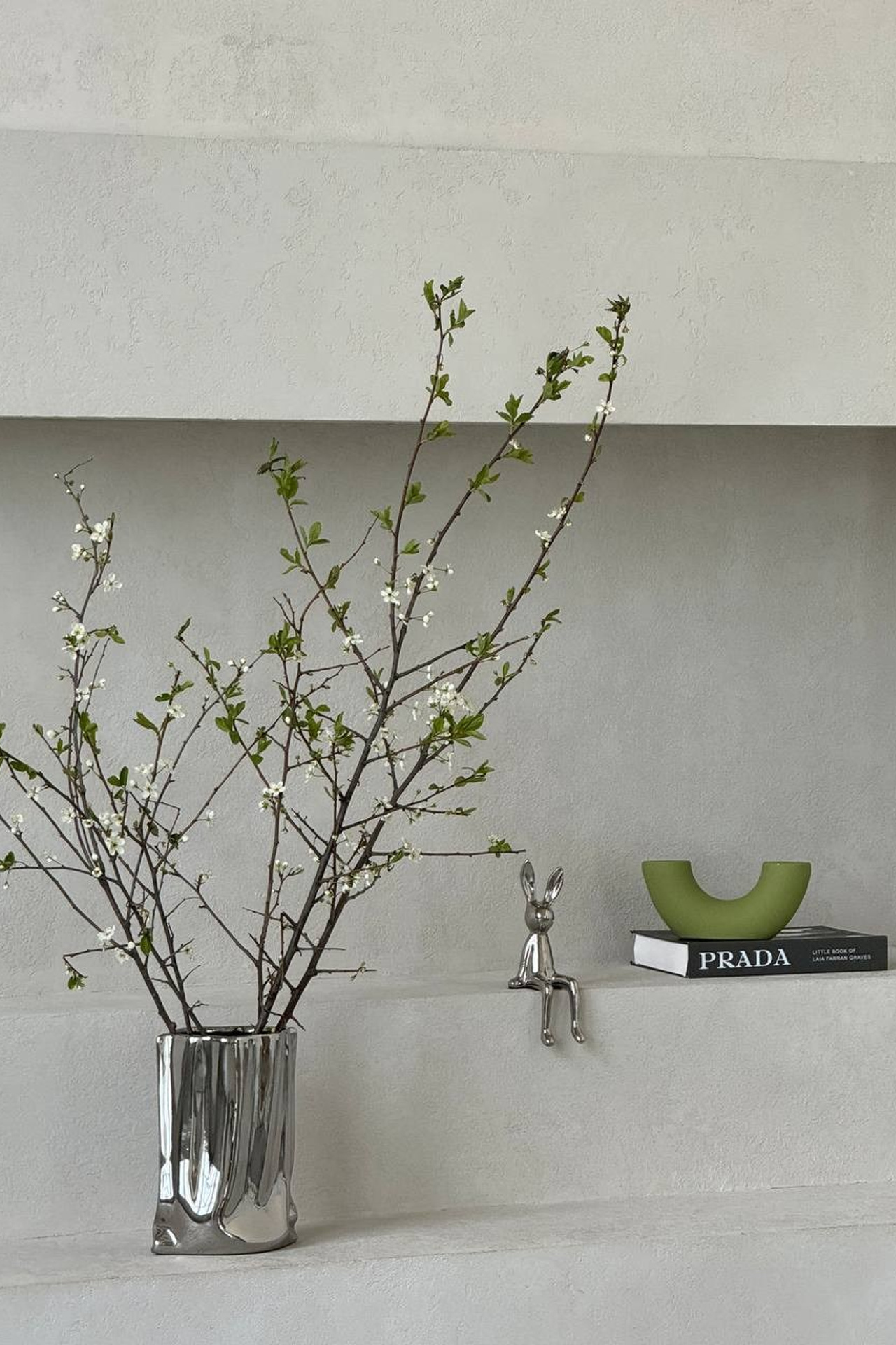 Visual Studio — Зал SEREBRO для предметной съемки Москва|Sale Easy