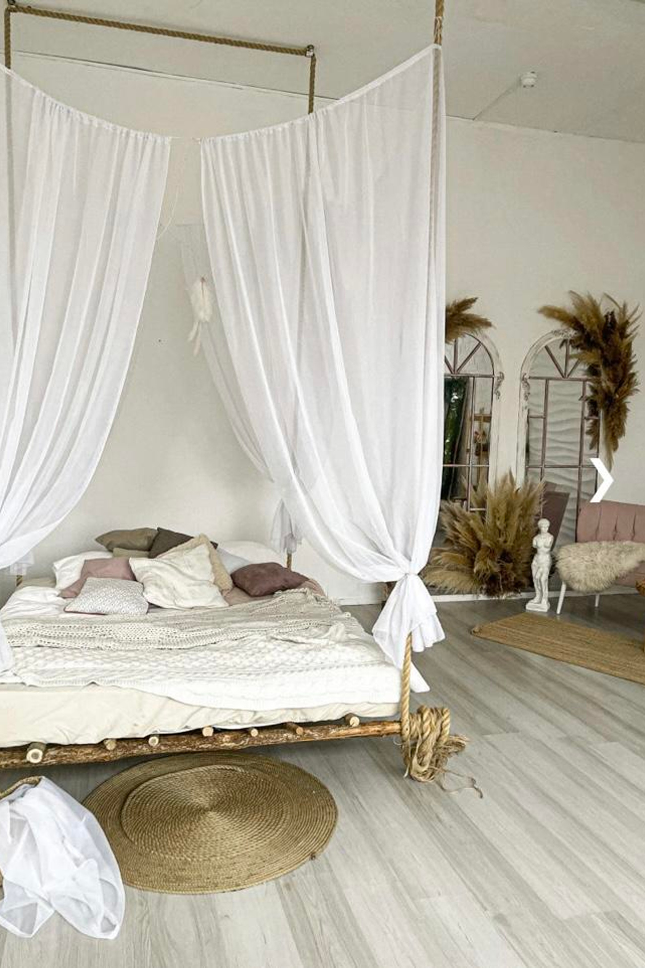 Студия Studio Location для предметной съемки Москва | Sale Easy