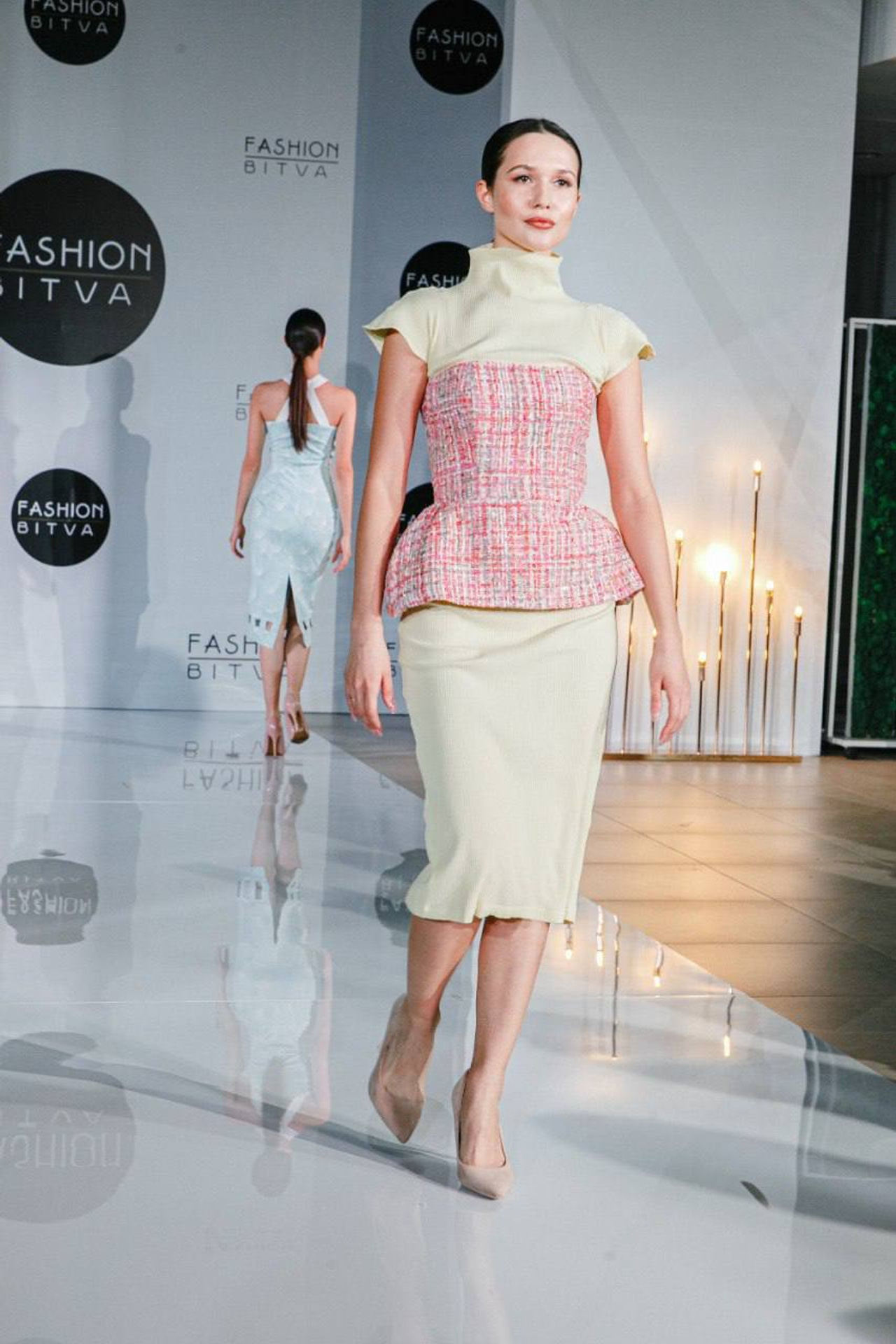 Модель для предметной съемки Аделина Казань| Sale Easy