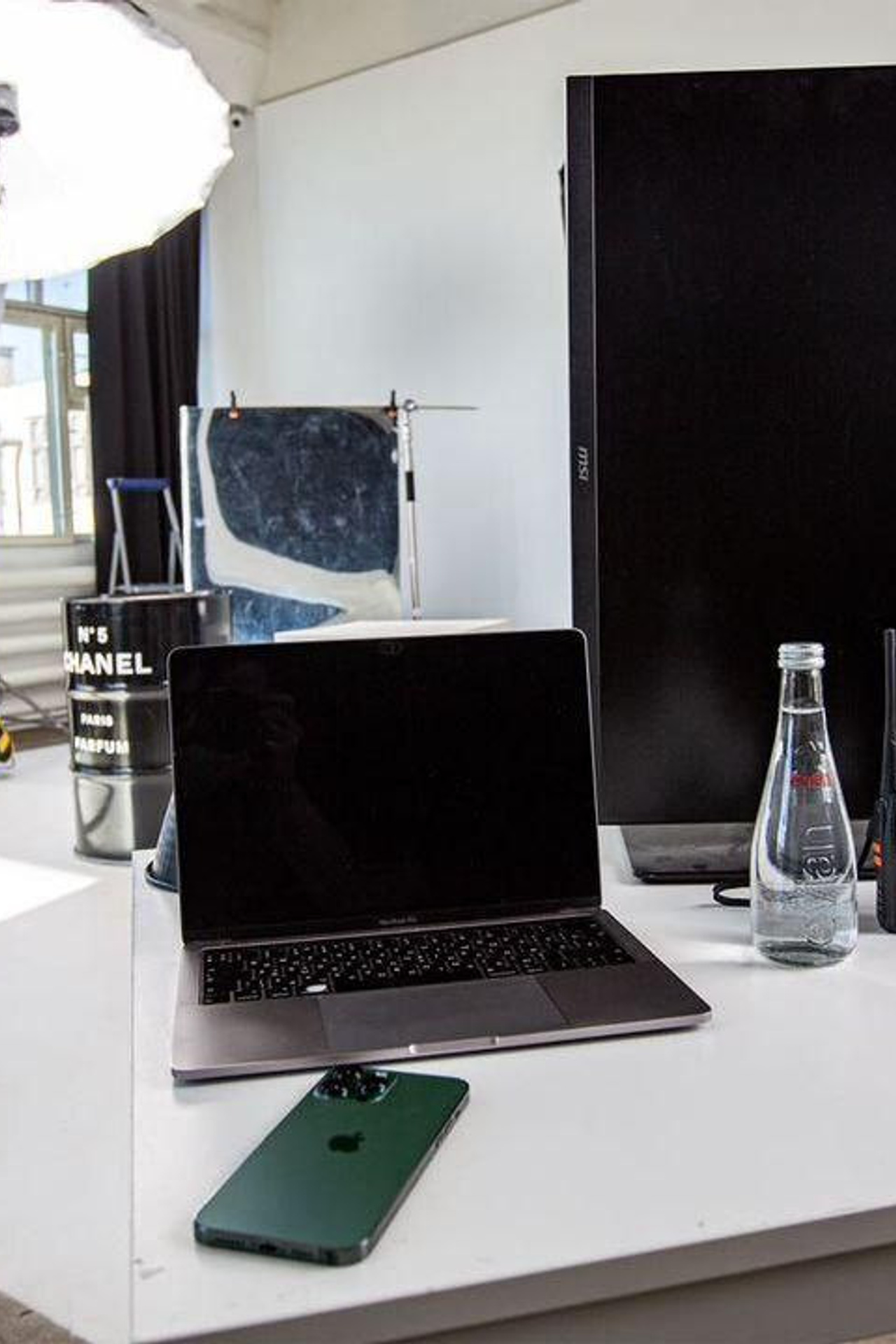 Фотостудия @2click_photostudio зал MOON для предметной съемки Казань