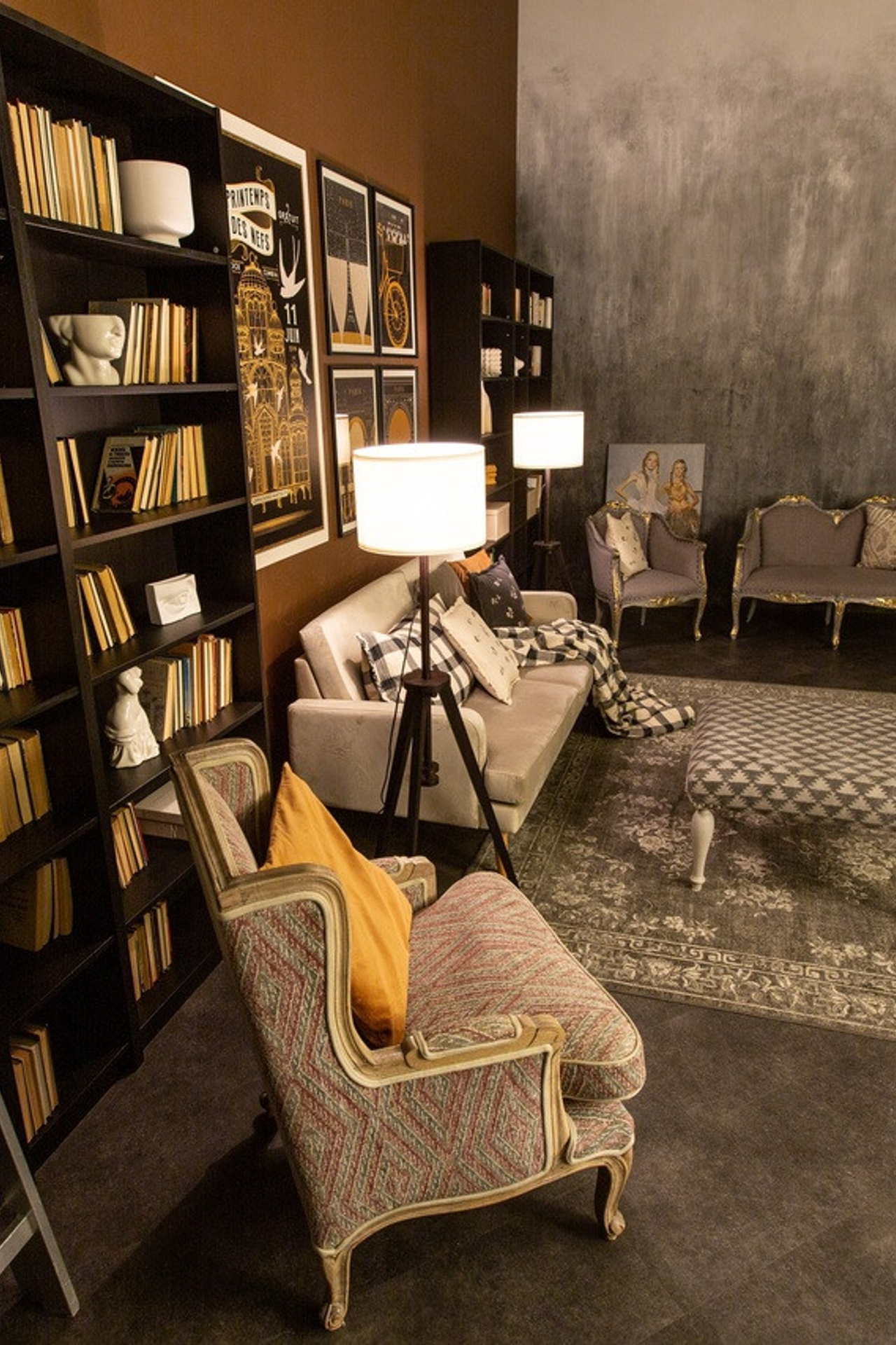 Фотостудия Веретено — зал Дрим для предм. съемки С.-Пб|Sale Easy