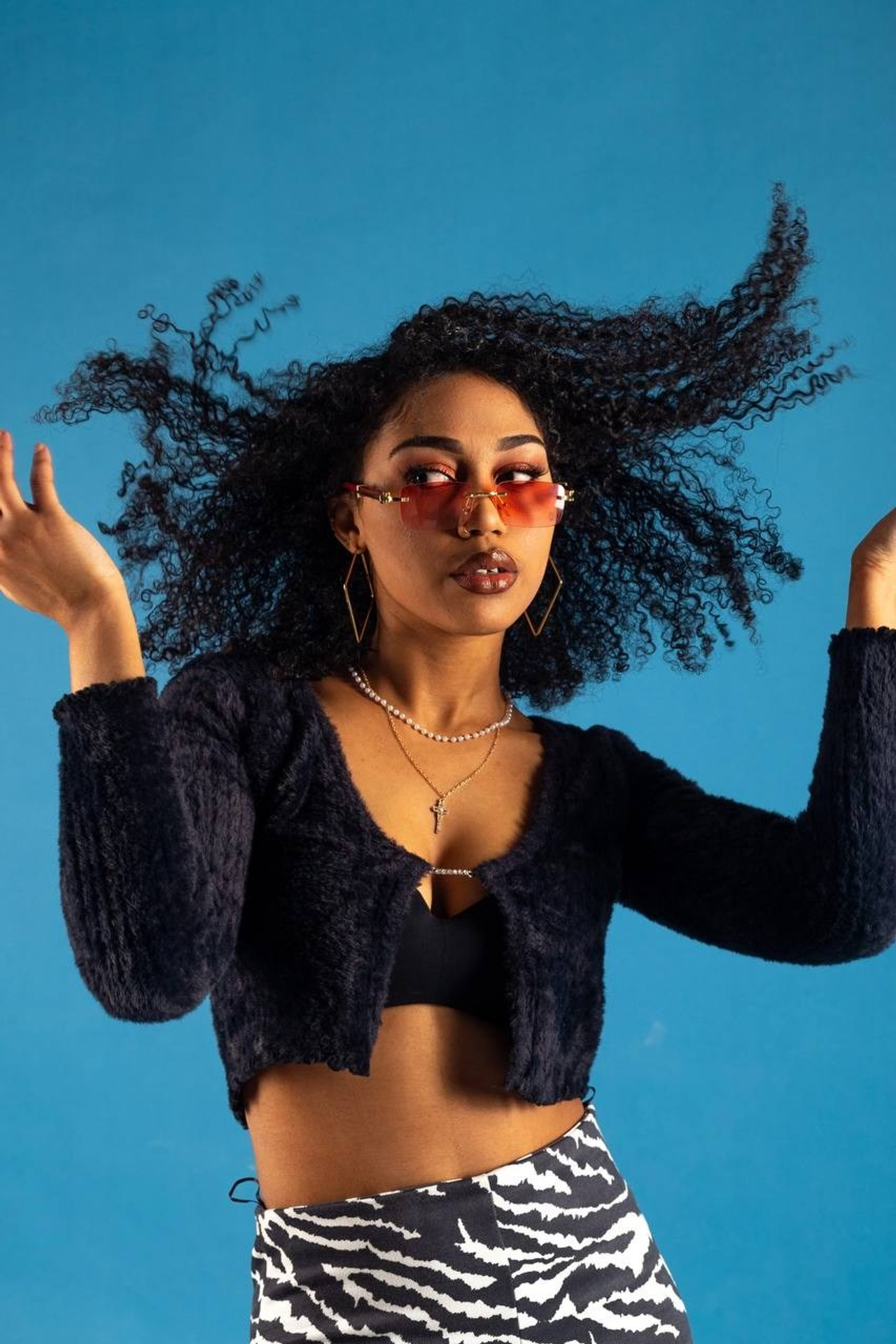 Модель Кристина О. для предметной съемки в Казани| Sale Easy