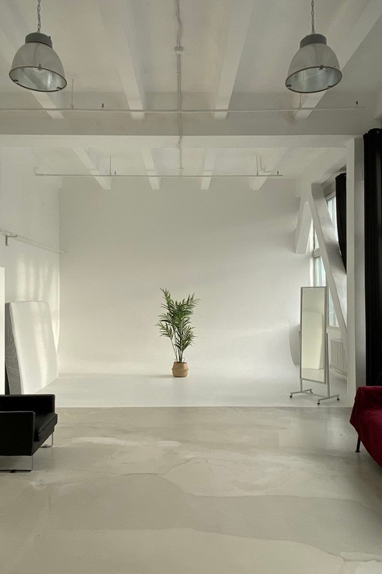 Студия Studio 512 Зал Светлый для предметной съемки Москва|Sale Easy