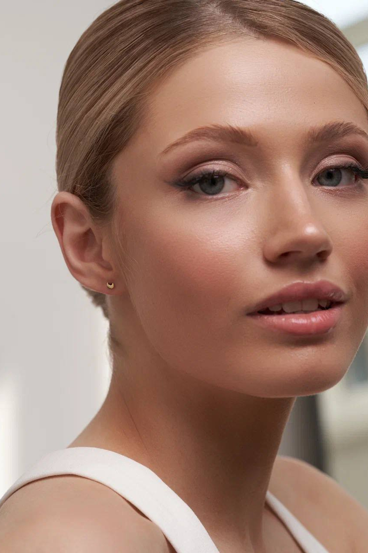 Модель для предметной съемки Юлия 165 Москва| Sale Easy