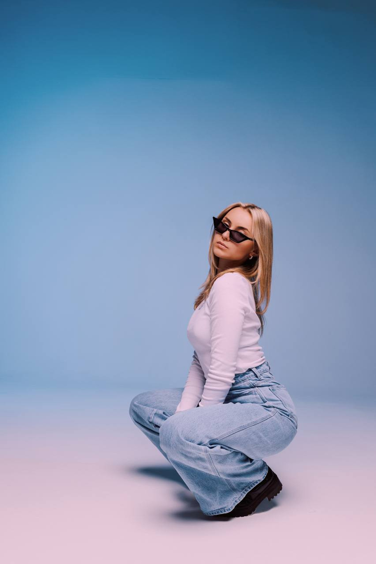 Модель для предметной съемки Ангелина А. Москва| Sale Easy