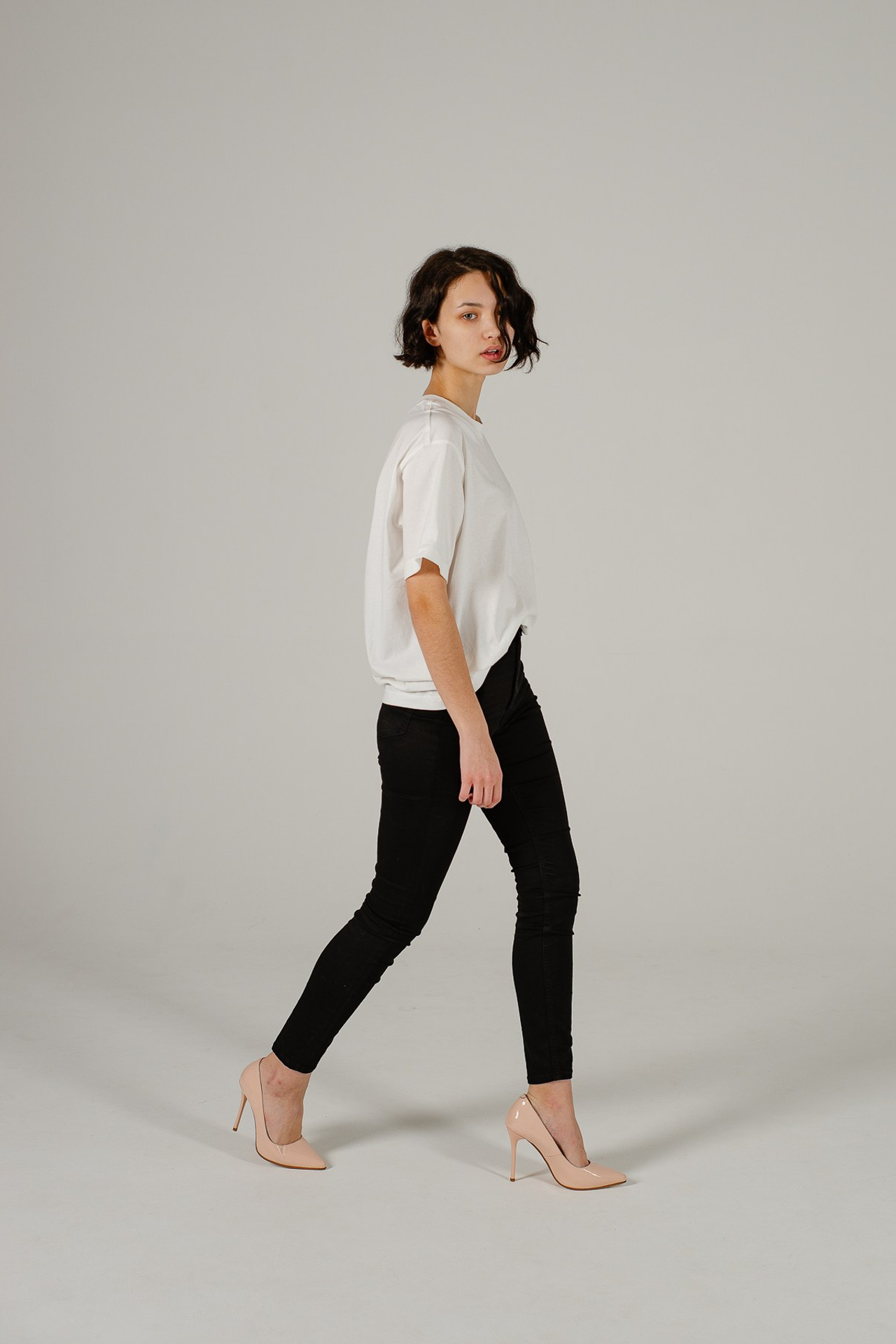 Модель для предметной съемки София Л. С.-Пб| Sale Easy