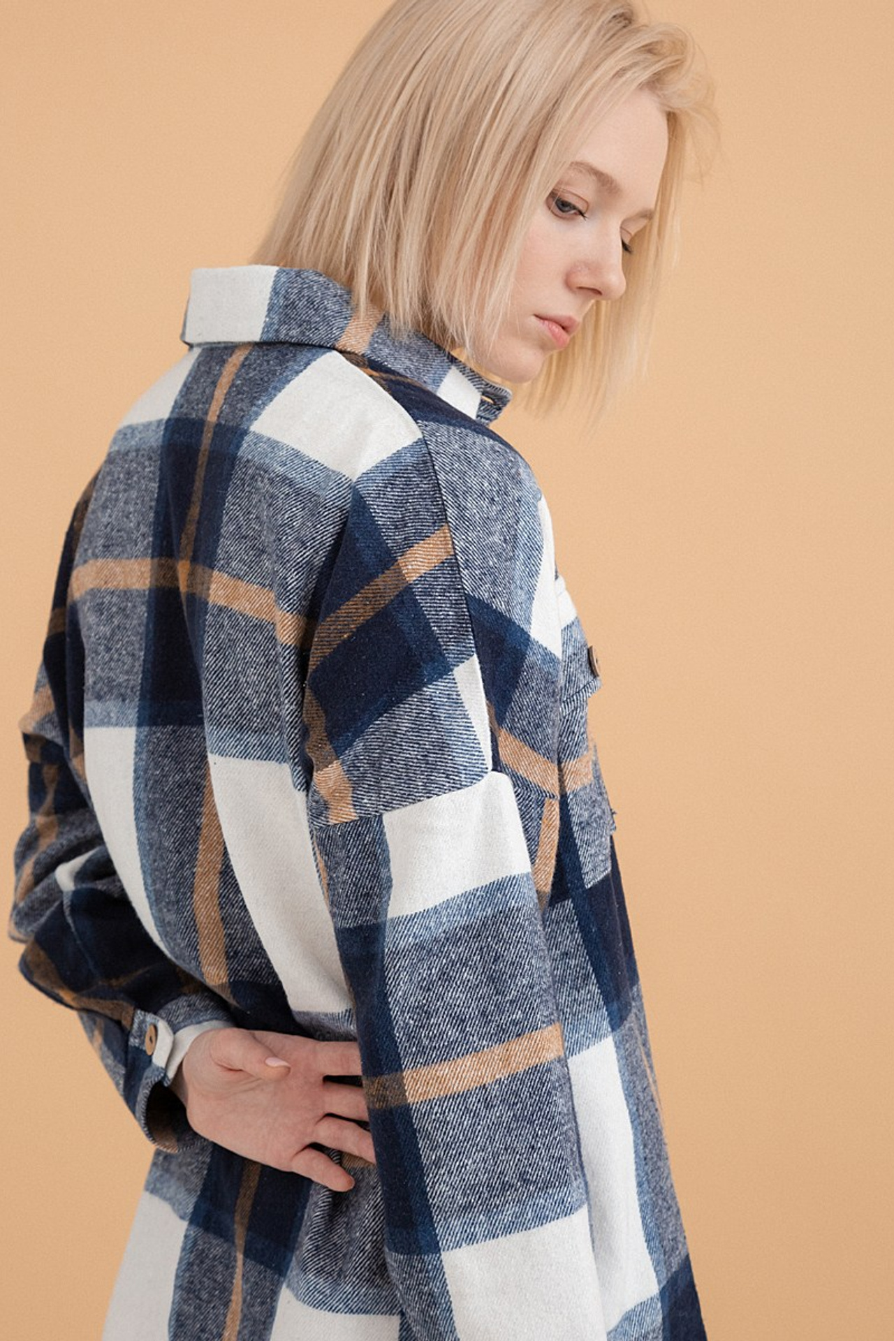 Модель для предметной съемки Александра А Москва| Sale Easy