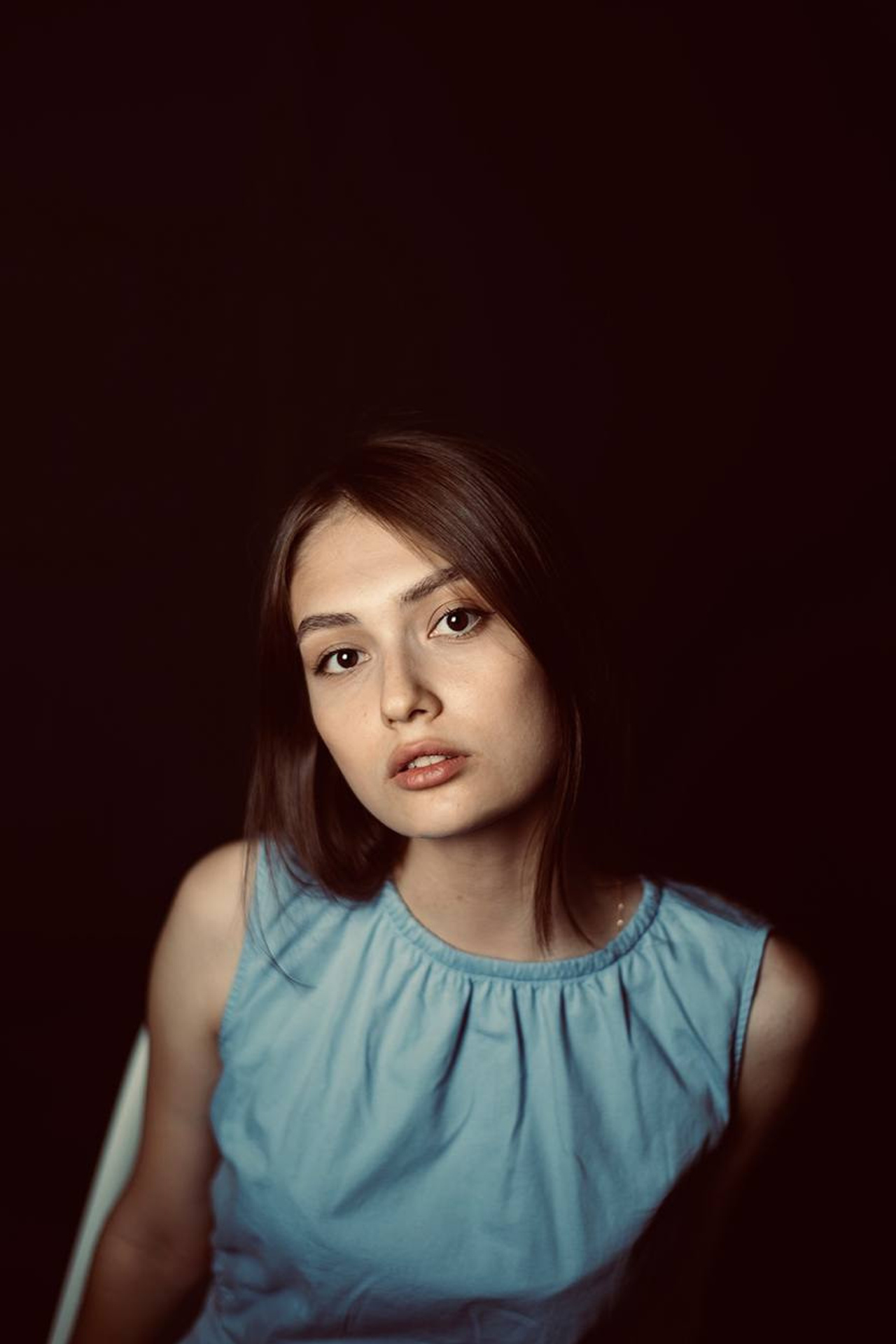 Модель для предметной съемки Салима Москва| Sale Easy