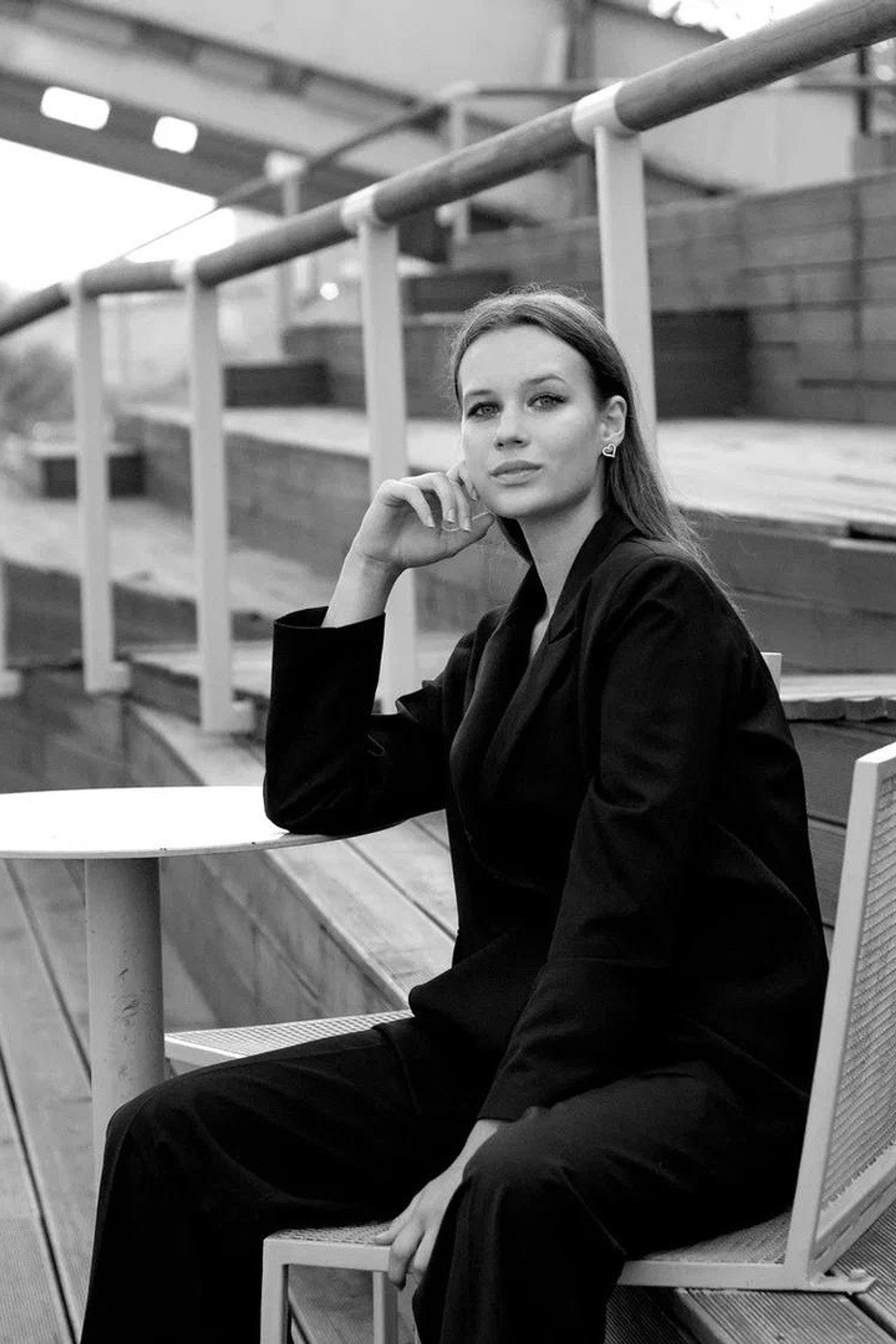 Модель для предметной съемки Милана А Н.Новгород |Sale Easy