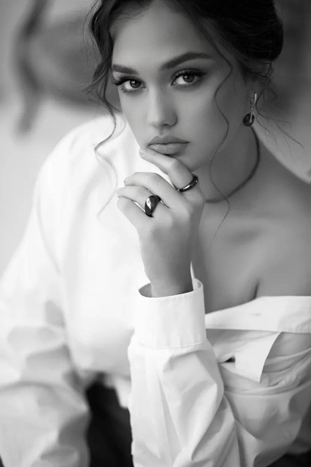 Модель plus size для предметной съемки Елизавета Е. Москва | Sale Easy