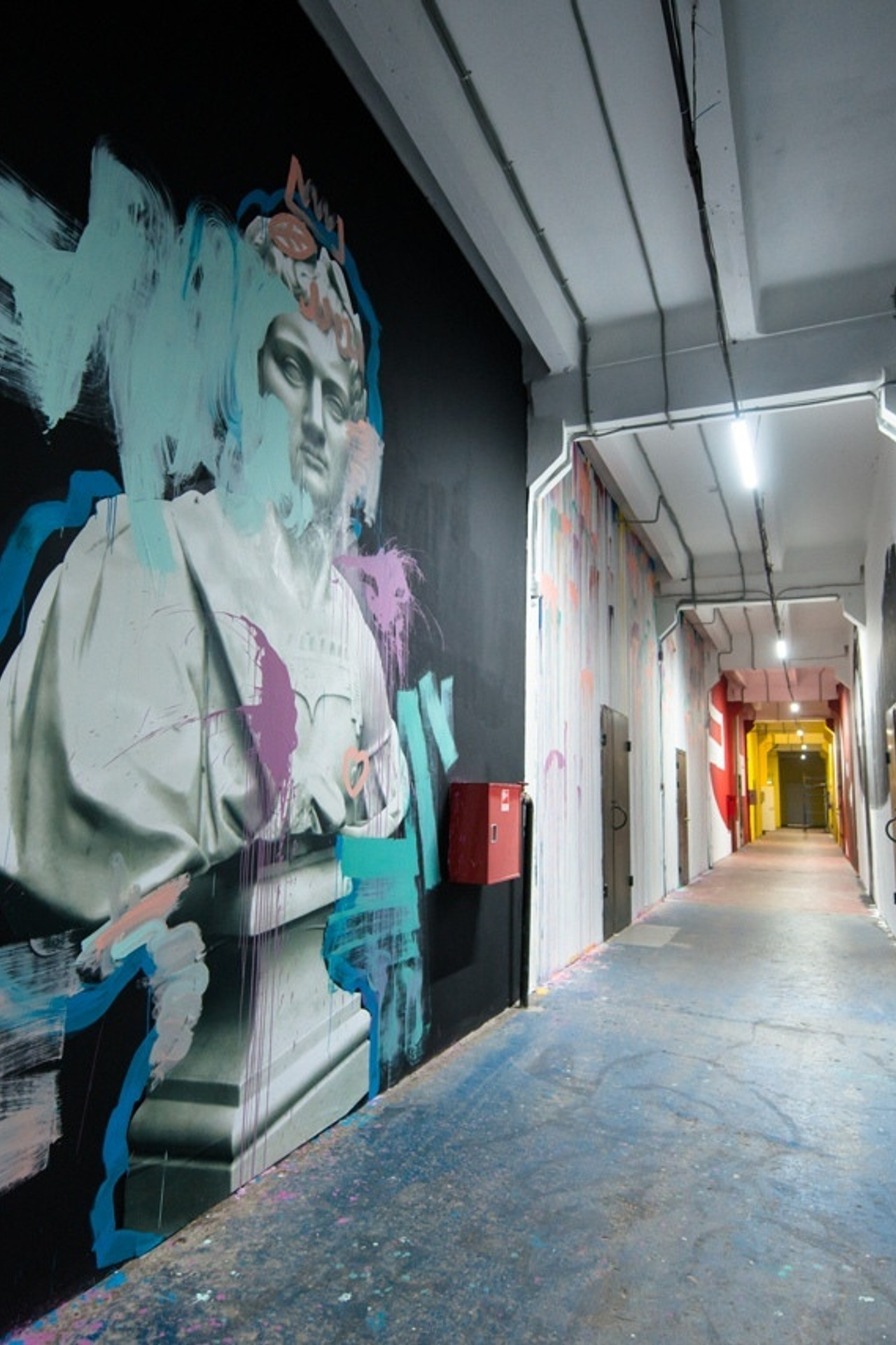 Студия FOCUS — Street Art для предм. съемки С.-Пб|Sale Easy