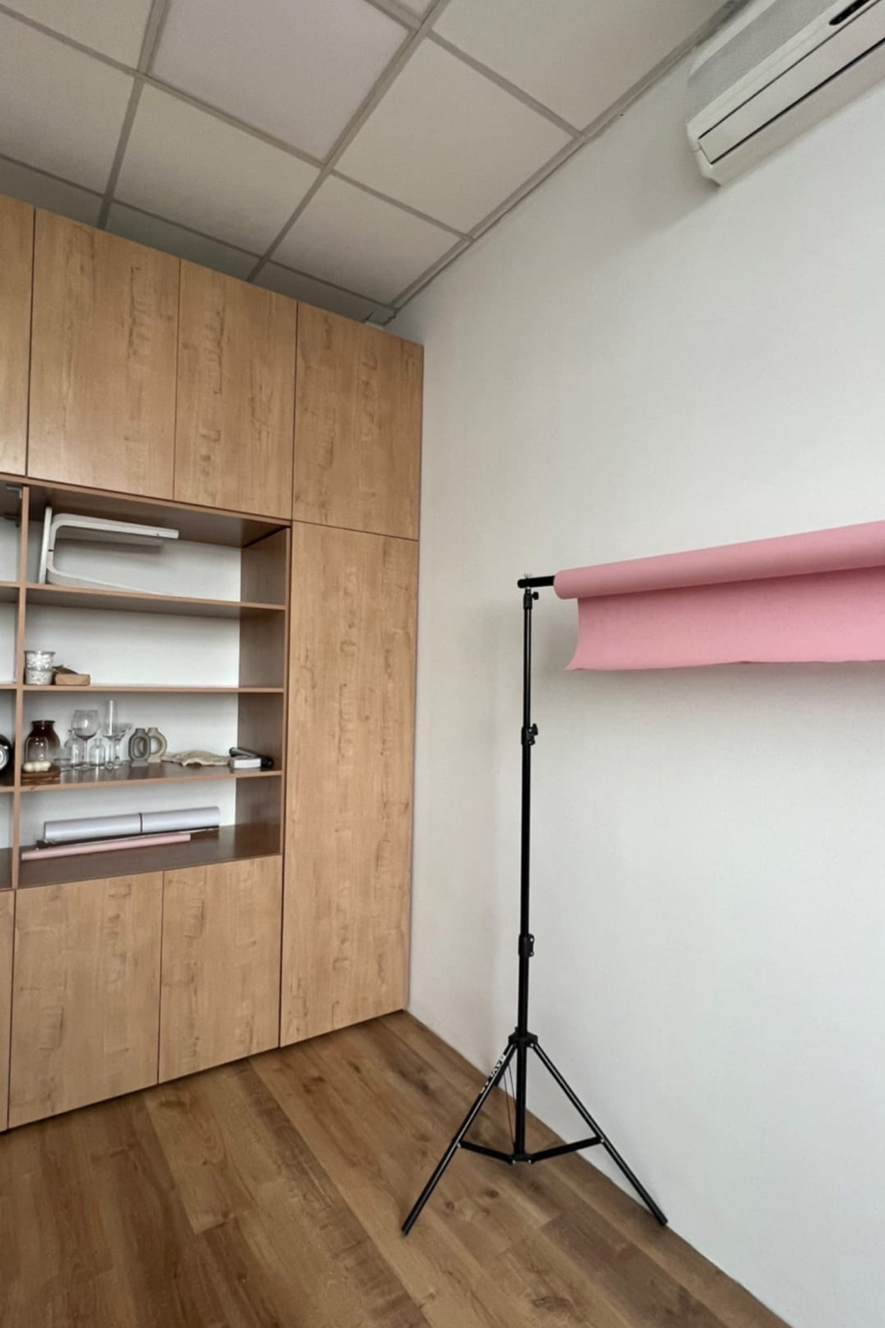 Студия Turums Зал Контент для предметной съемки  Новосибирск|Sale Easy