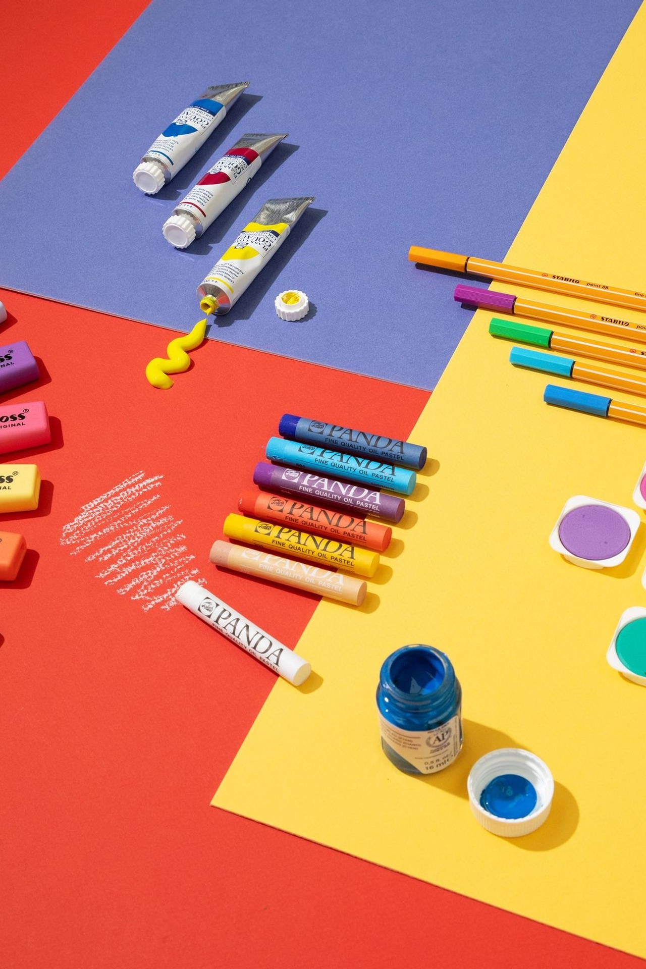 Пример настольных игр среди детских игрушек для всей семьи.