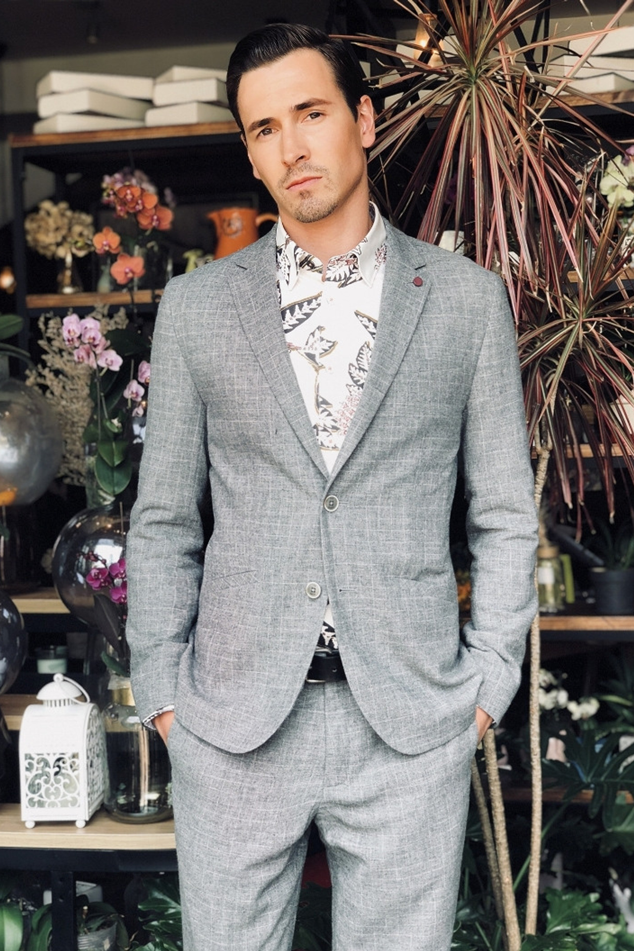 Модель для предметной съемки Камиль АА Москва | Sale Easy