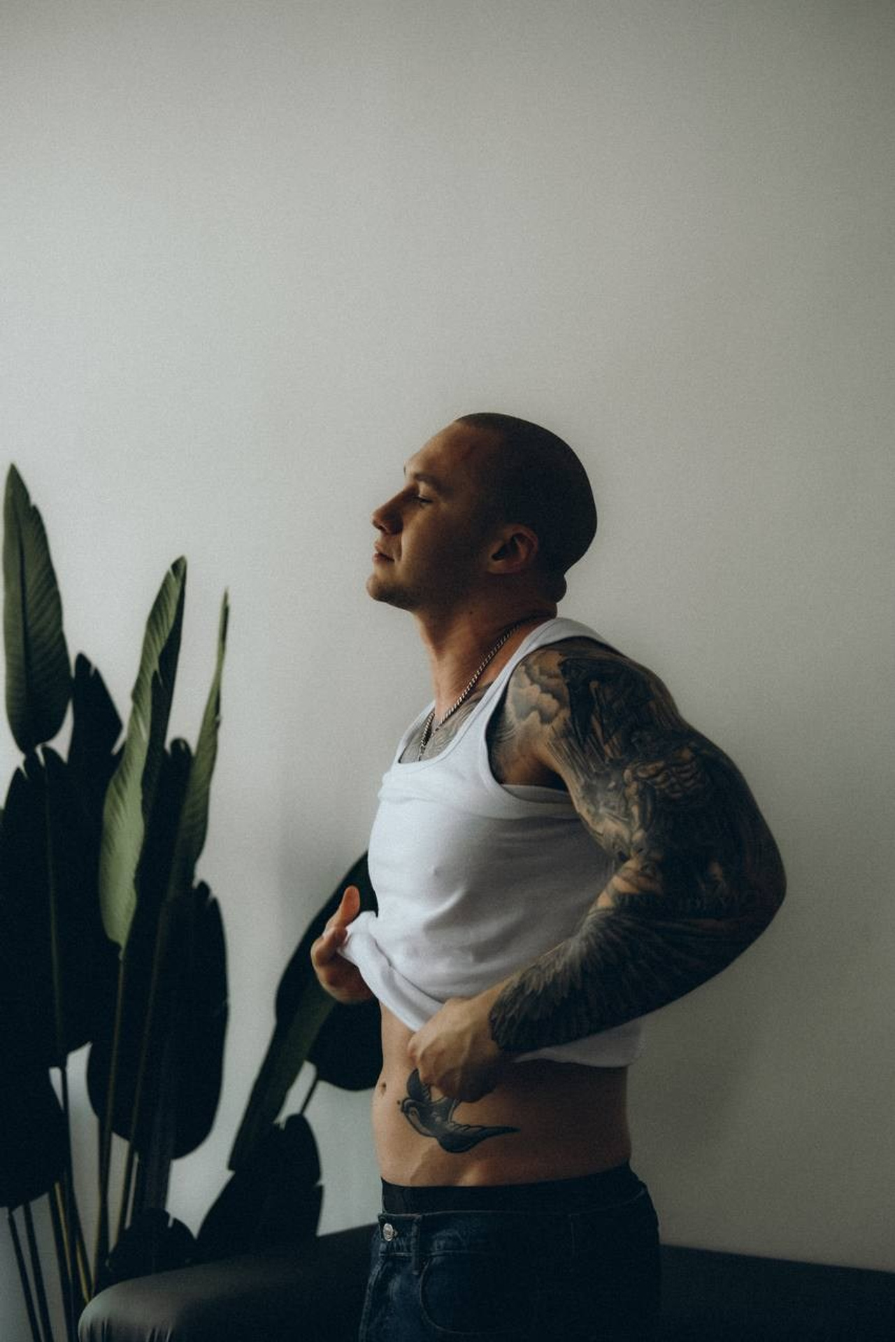 Модель для предметной съемки Никита Ж. Казань| Sale Easy