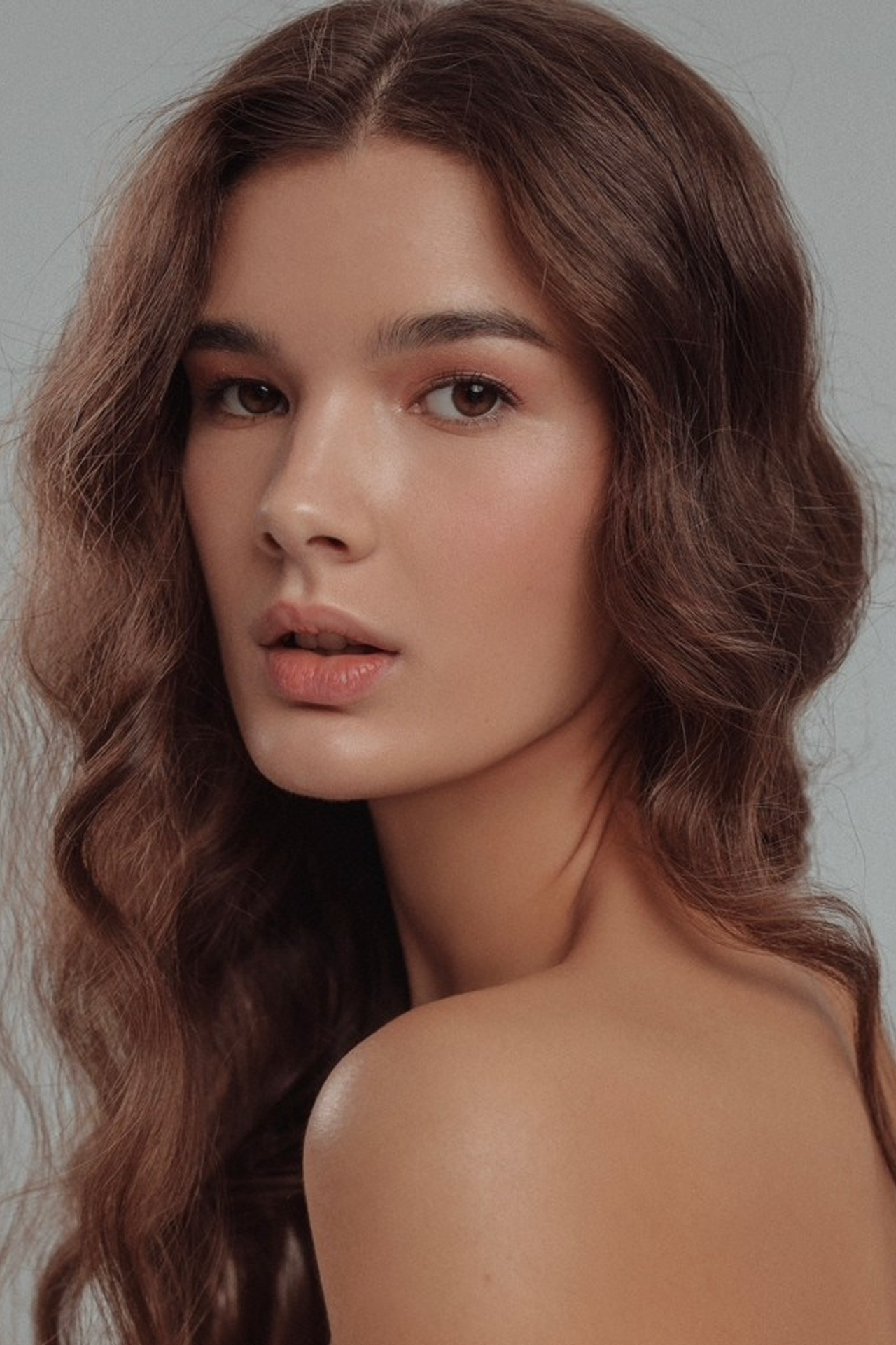 Модель для предметной съемки Света Н.Н.| Sale Easy