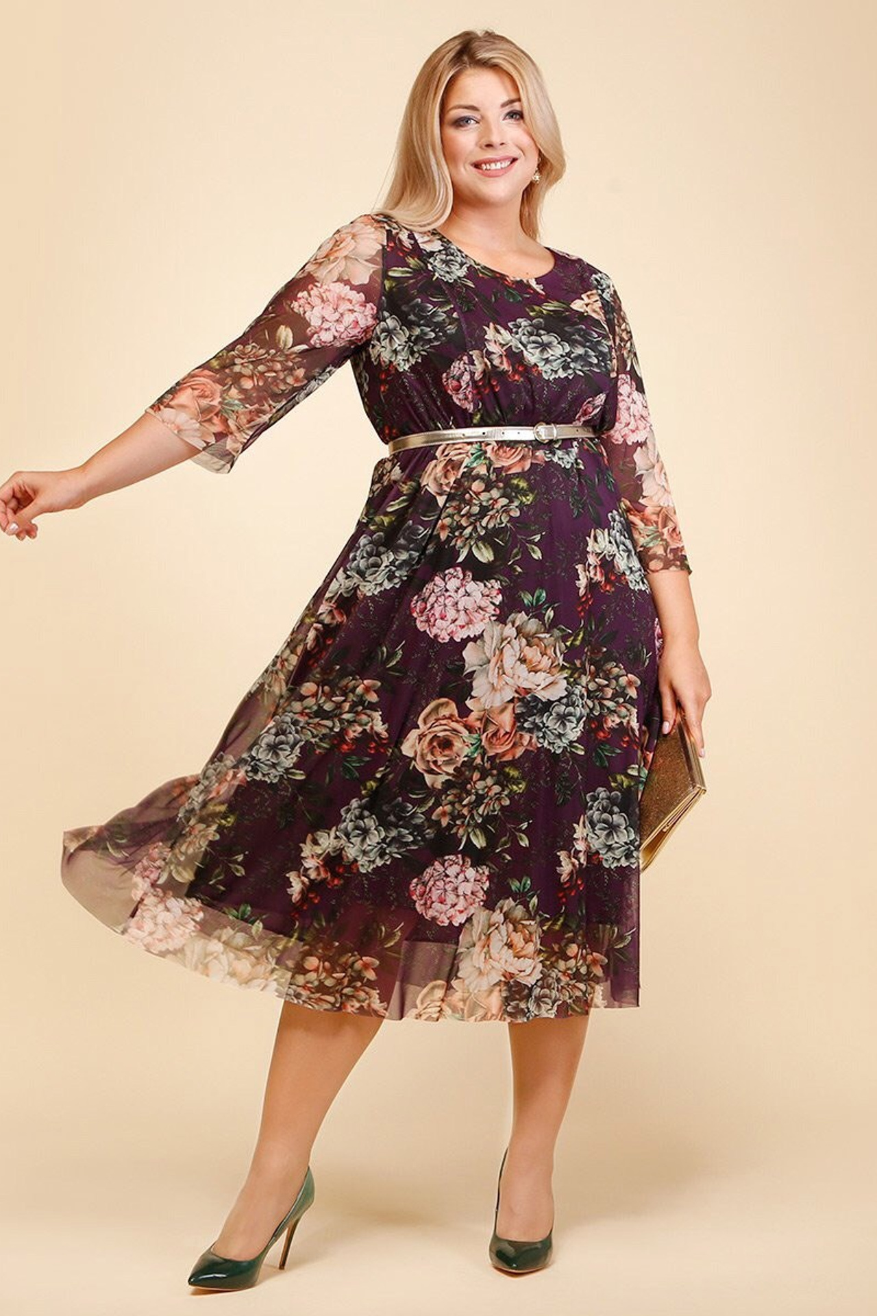 Модель plus size для предметной съемки Людмила А. Москва | Sale Easy