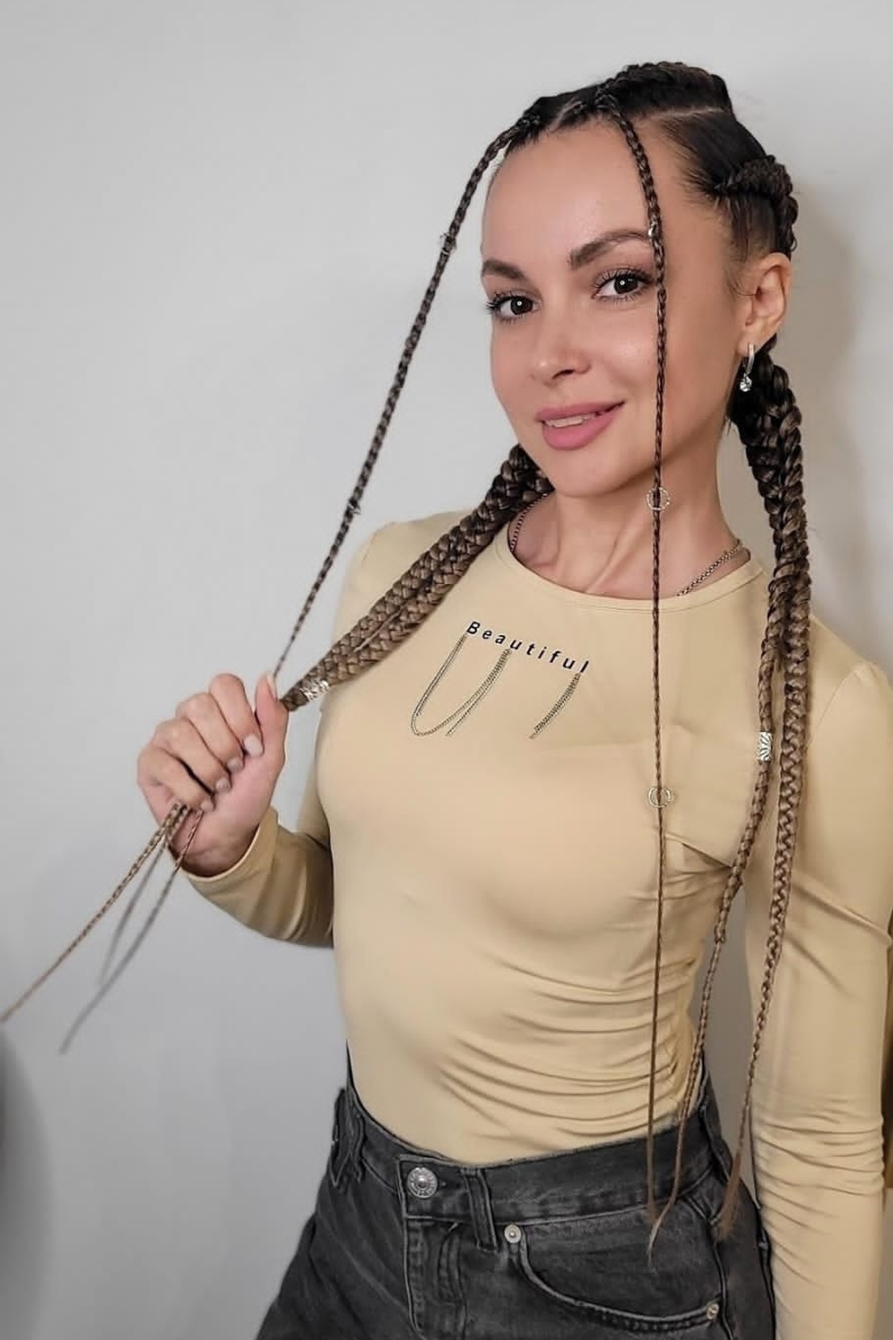 Модель для предметной съемки Анастасия Е. Москва| Sale Easy