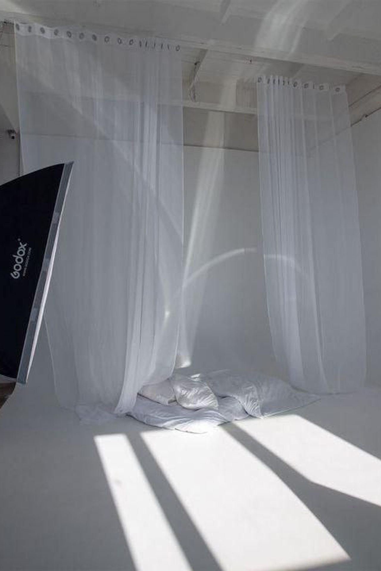 Фотостудия @2click_photostudio зал MOON для предметной съемки Казань