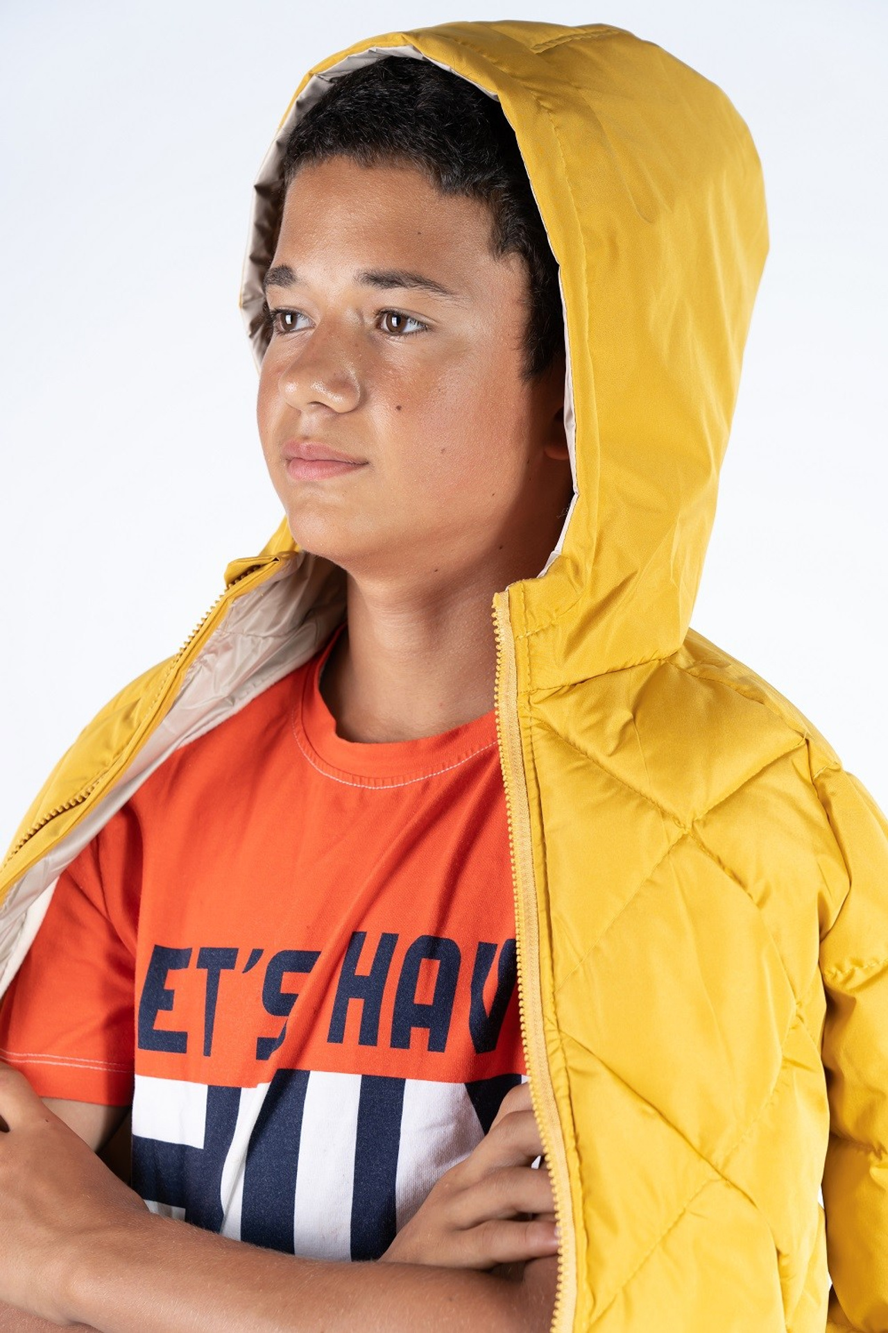 Модель Камиль для предметной съемки  Мила Сочи| Sale Easy