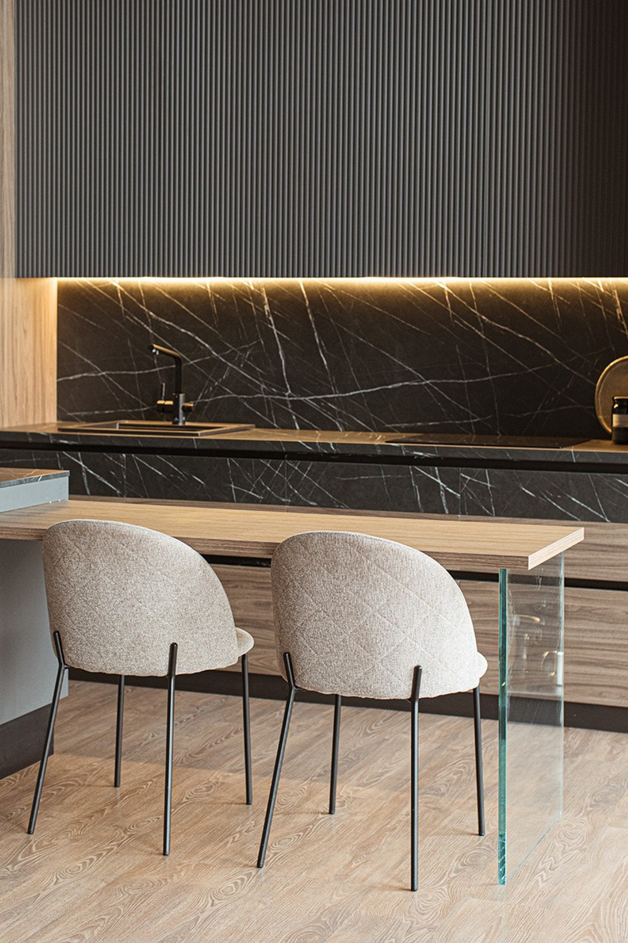 Студия Мимика—Зал Наоми для предметной съемки Москва|Sale Easy