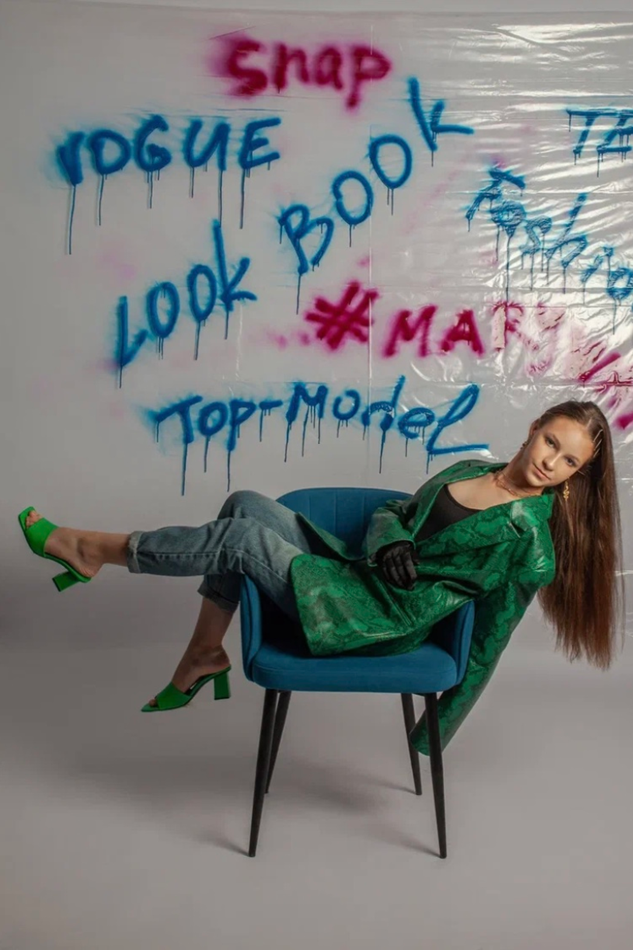 Модель для предметной съемки Алёна Б Новосибирск| Sale Easy