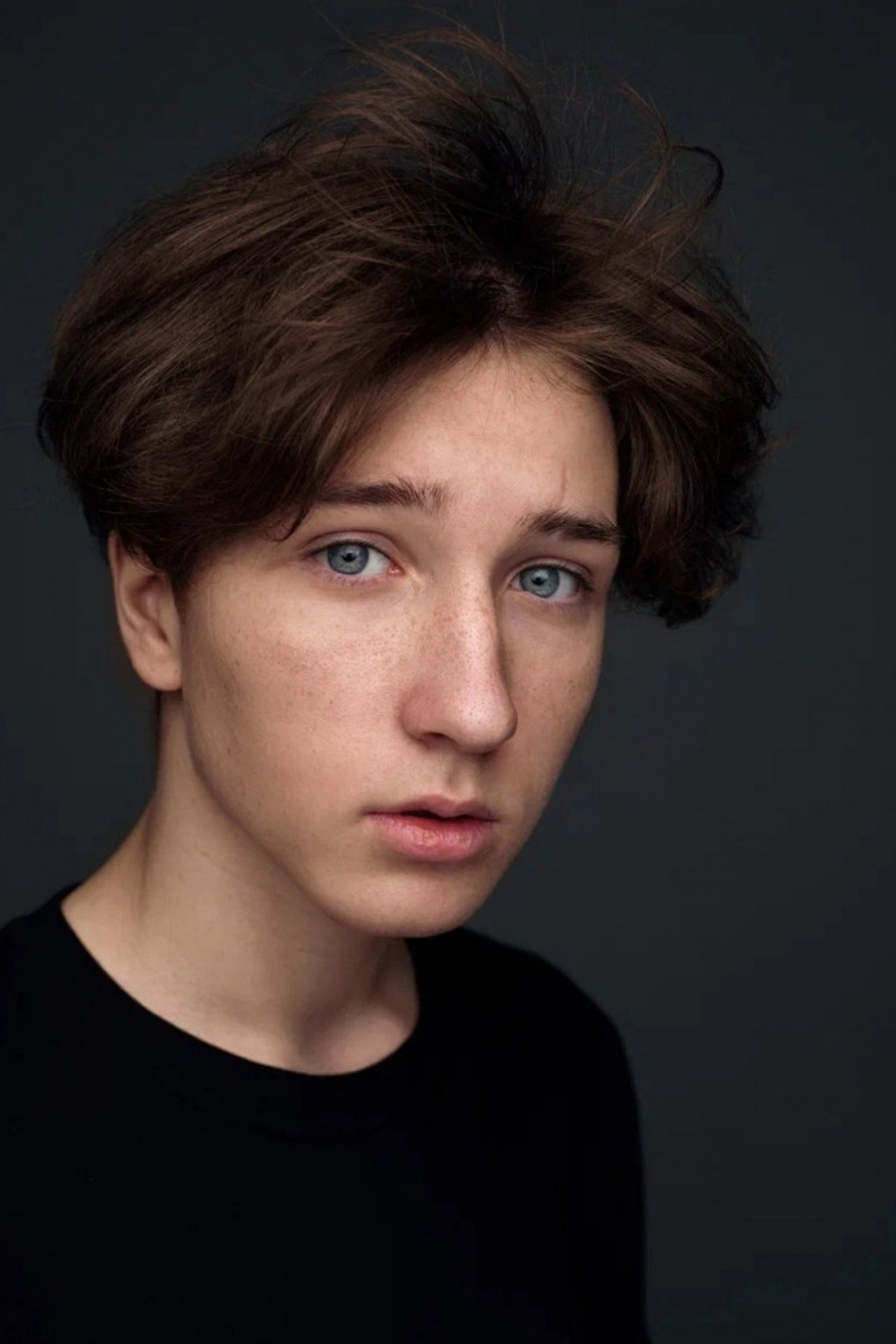 Модели дети для предметной съемки Глеб Москва | Sale Easy