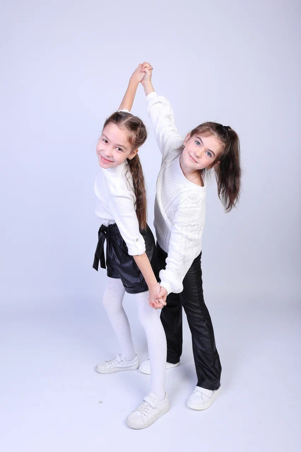 Модель для предметной съемки Виктория М. Н.Н.| Sale Easy