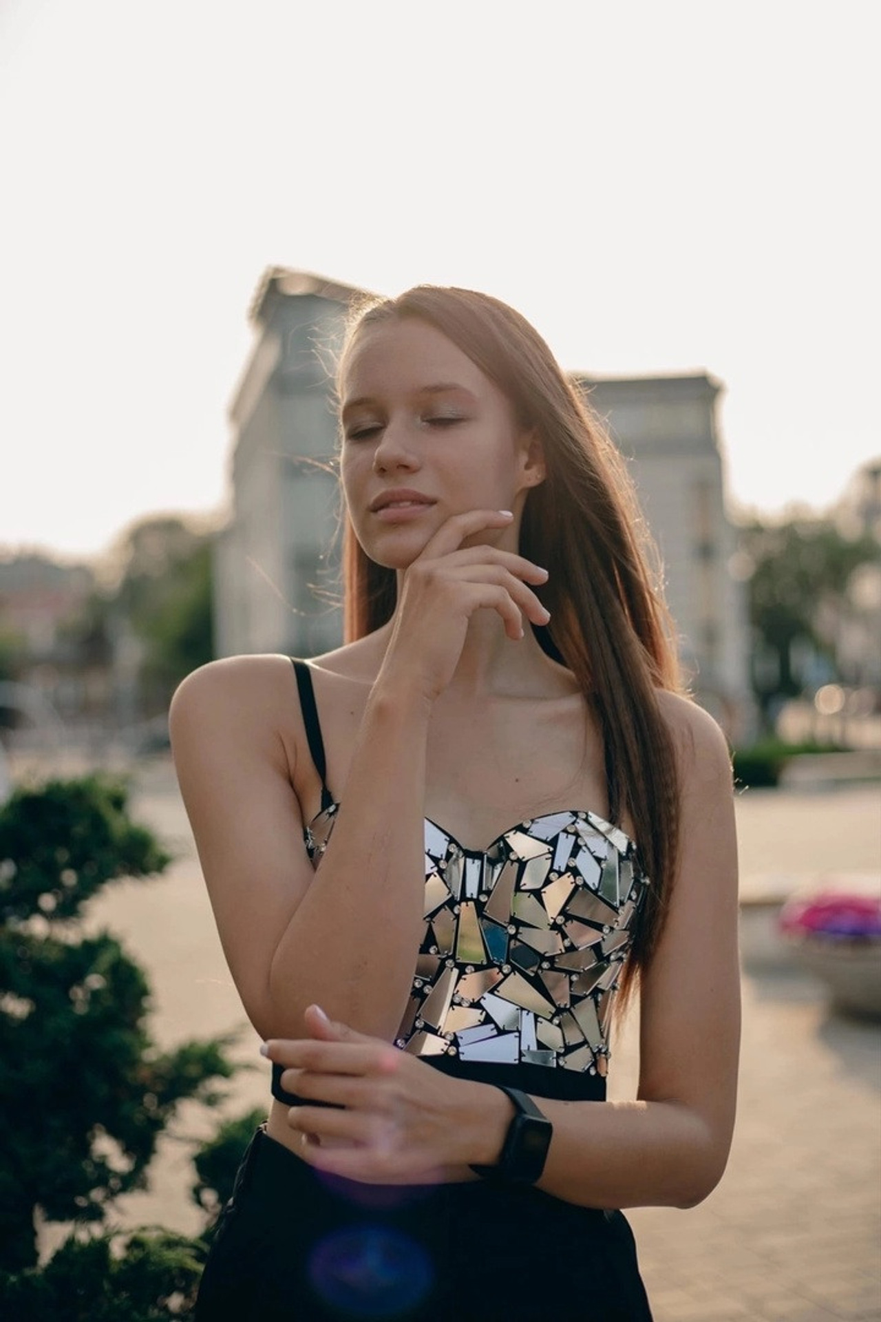 Модель для предметной съемки Милана А Н.Новгород |Sale Easy