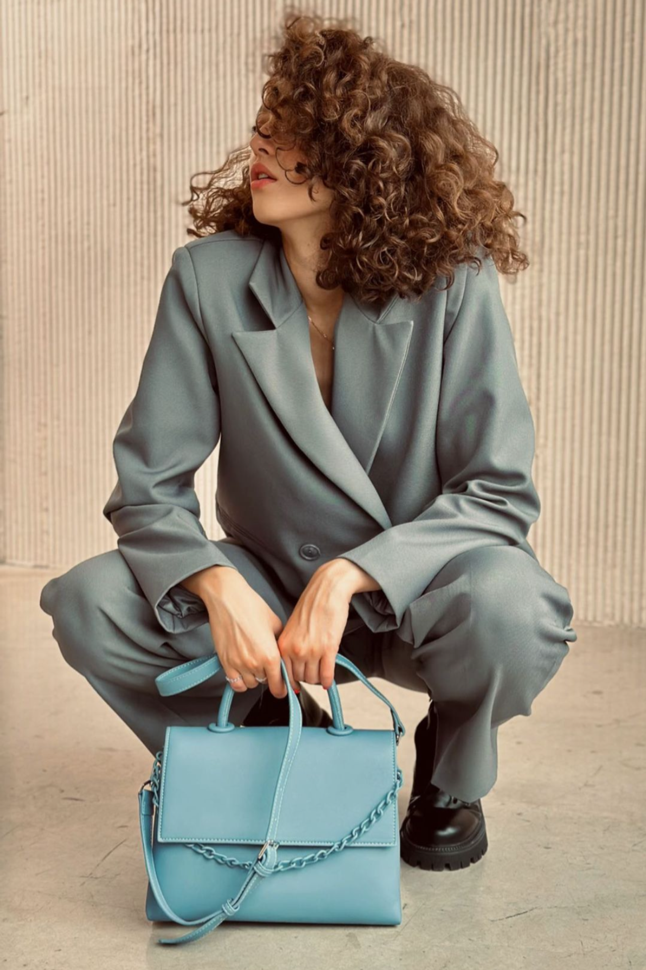 Модель для предметной съемки Анна Ш. С.-Пб| Sale Easy