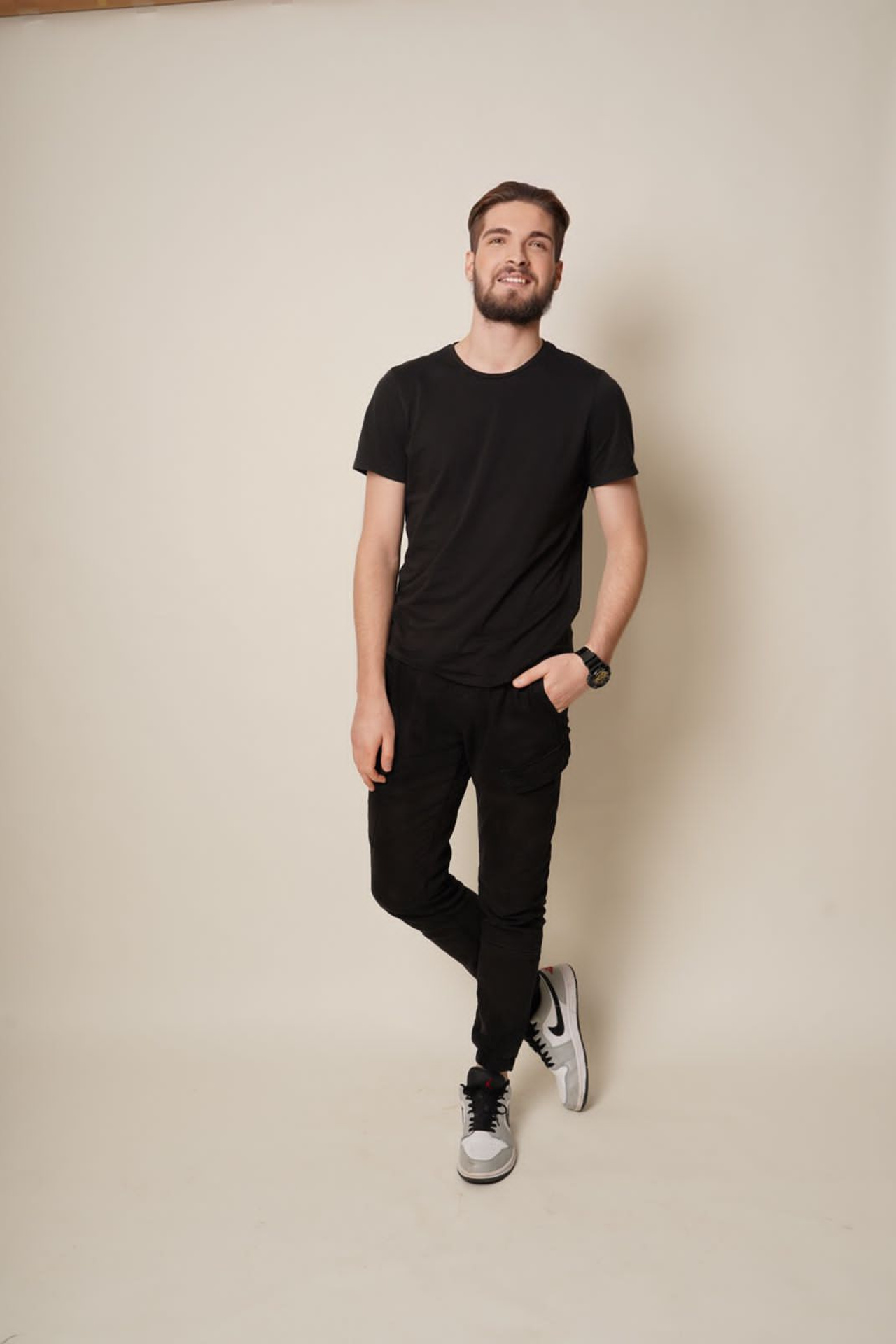 Модель для предметной съемки  Тимофей Сочи| Sale Easy