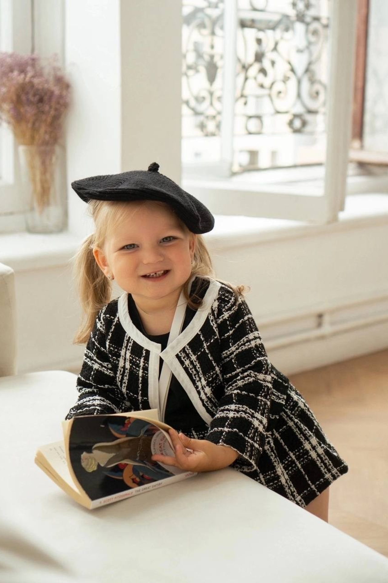 Модель девочка для предметной съемки Ангелина В.С-Петербург|Sale Easy