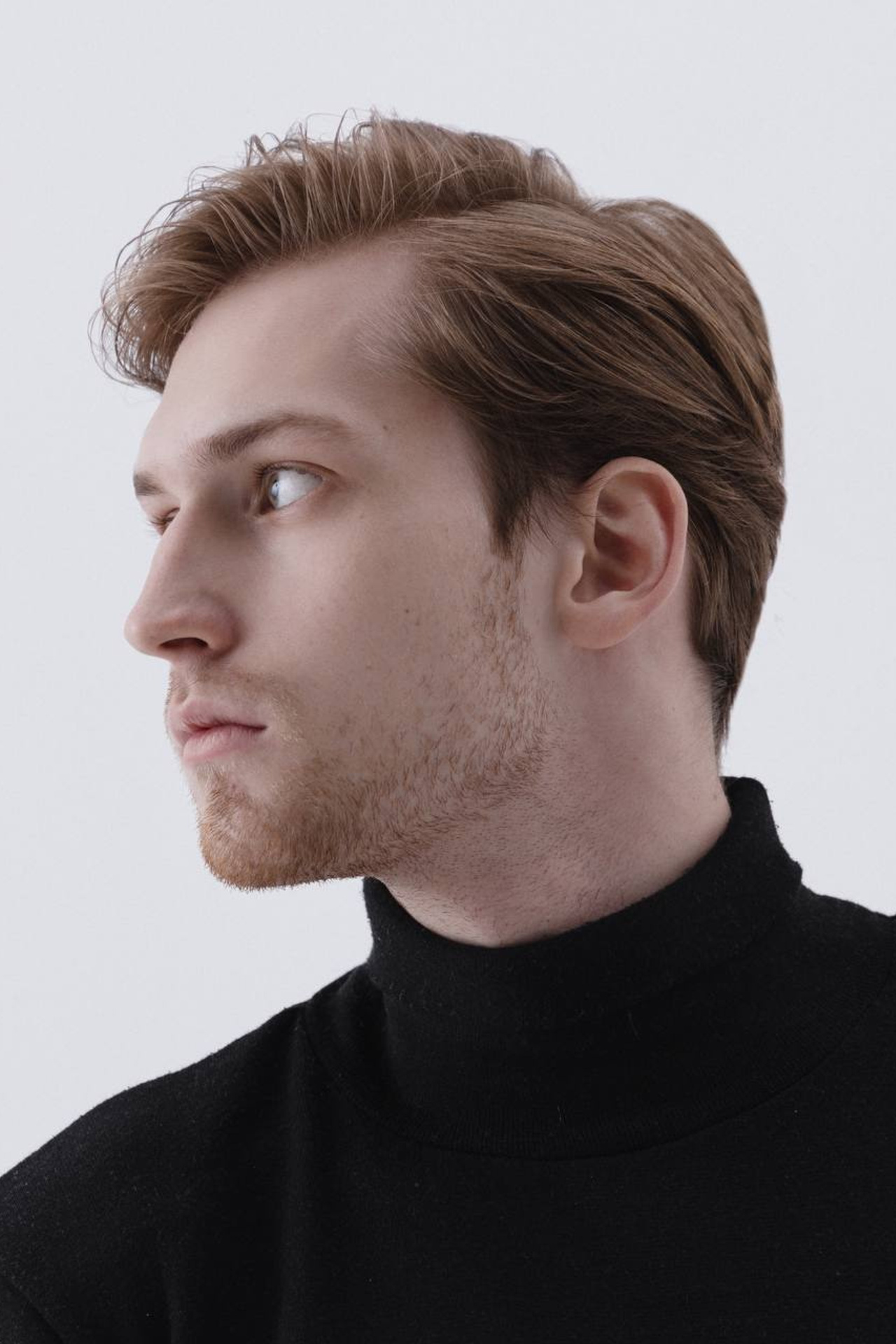 Модель для предметной съемки Михаил Г. Москва | Sale Easy