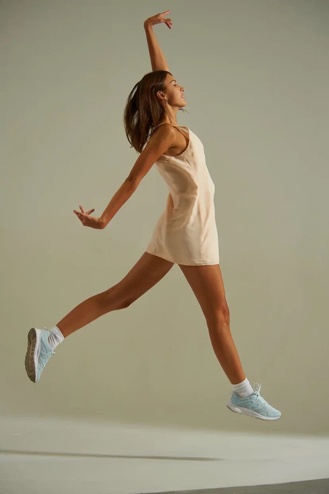 Модель для предметной съемки Вероника 7 Н.Новгород | Sale Easy