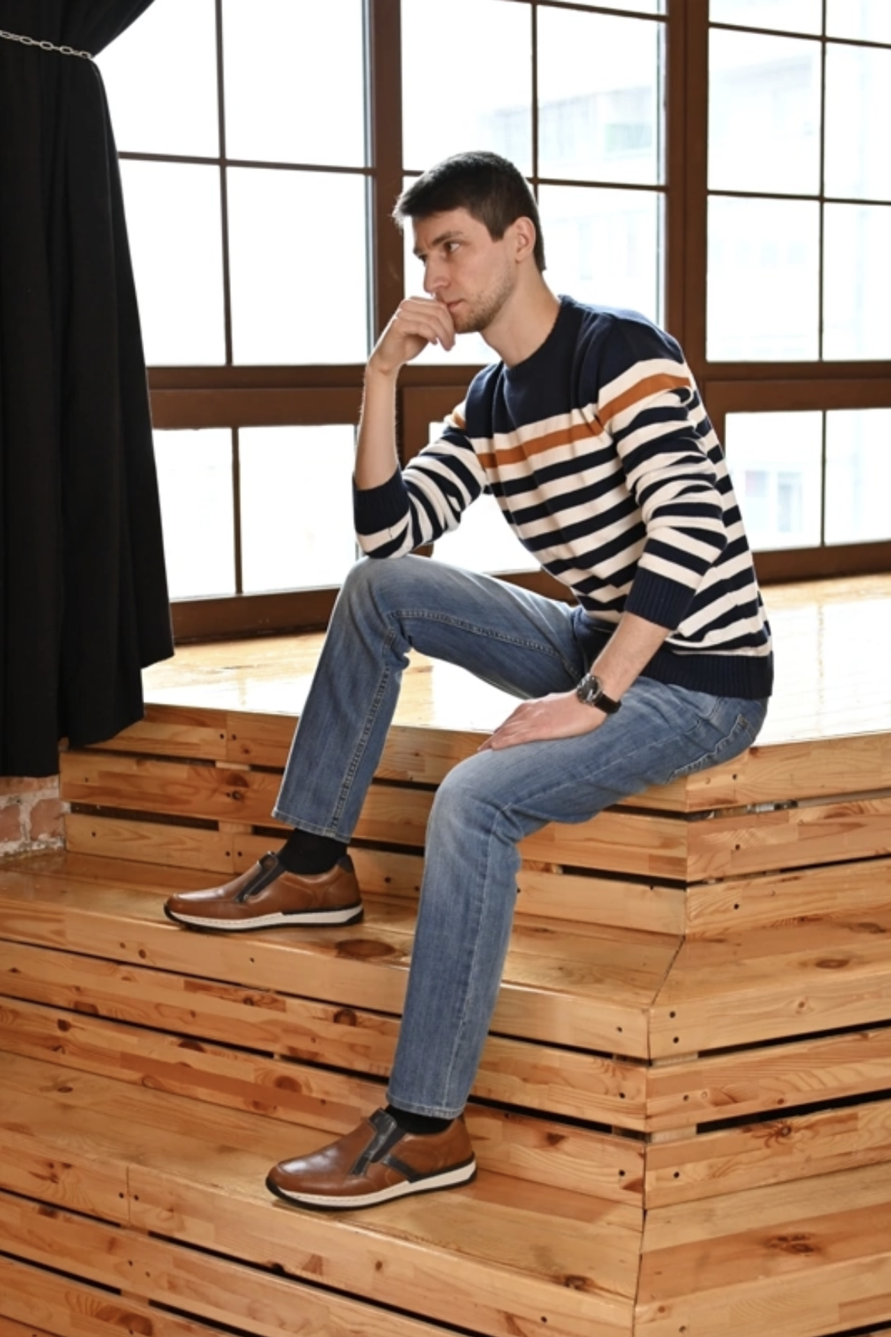 Модель для предметной съемки Харон Красноярск| Sale Easy