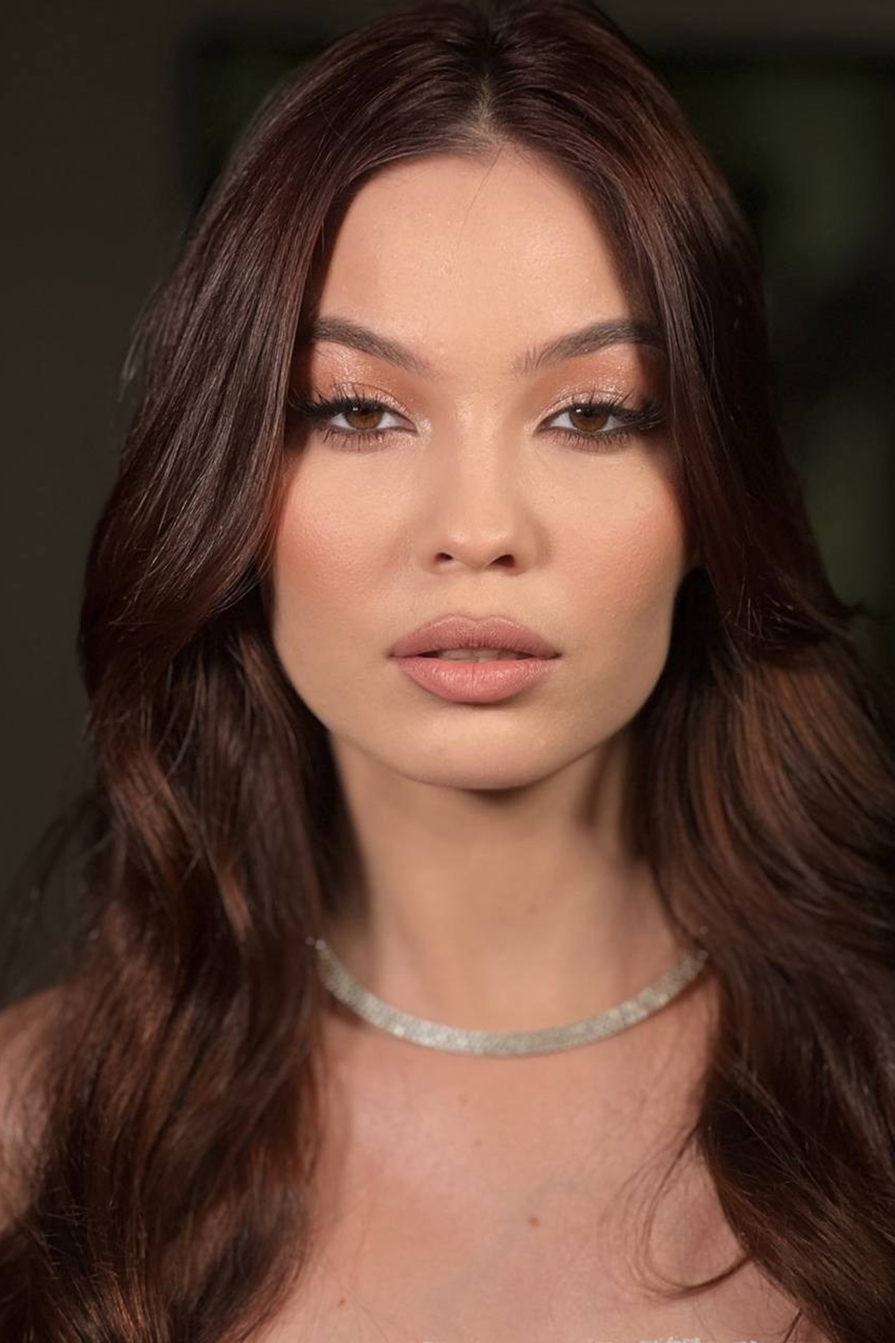 Модель для предметной съемки Аделина Б. Казань| Sale Easy