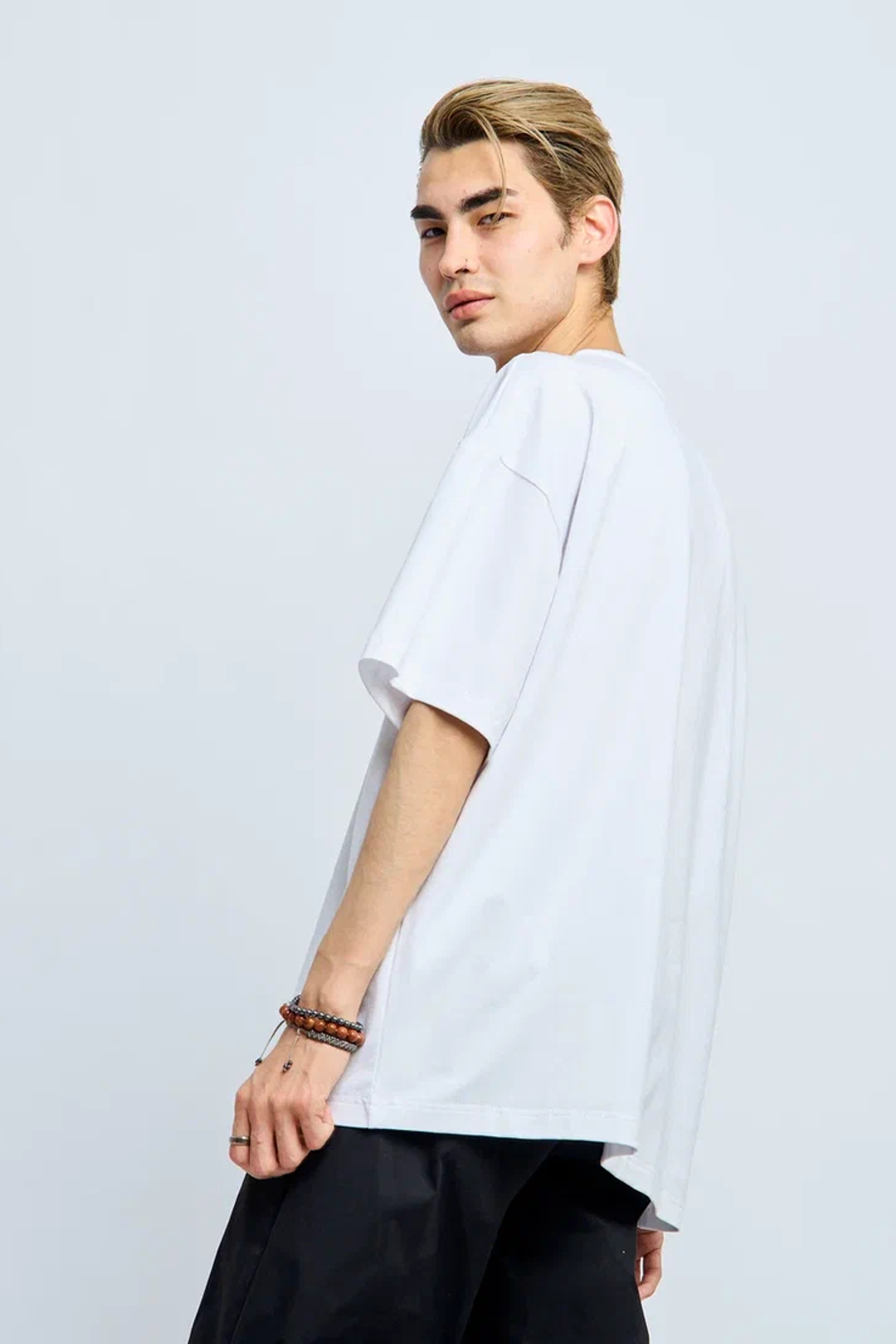 Модель для предметной съемки Роман Ал. Москва | Sale Easy