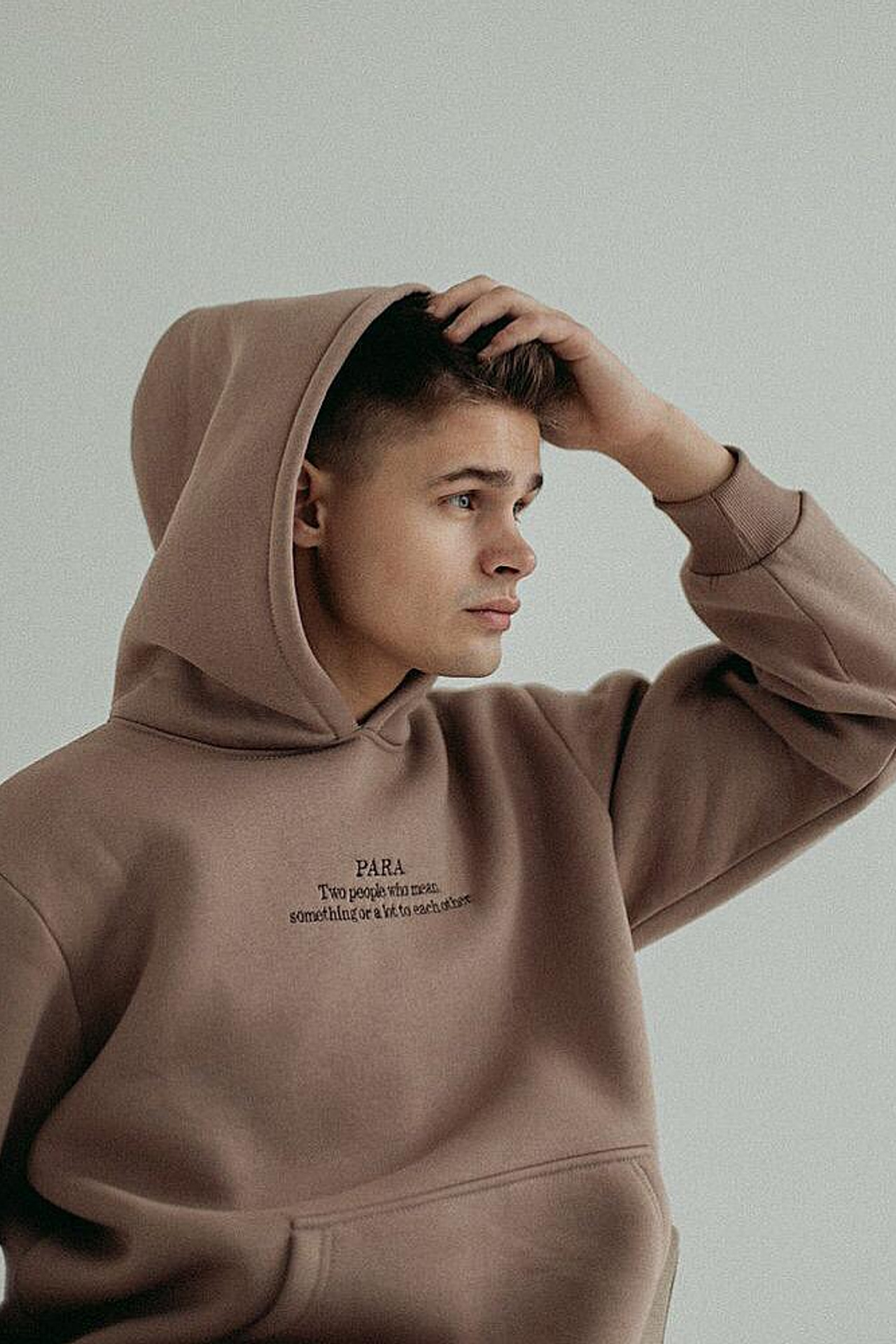 Модель для предметной съемки Иван Д. Москва | Sale Easy