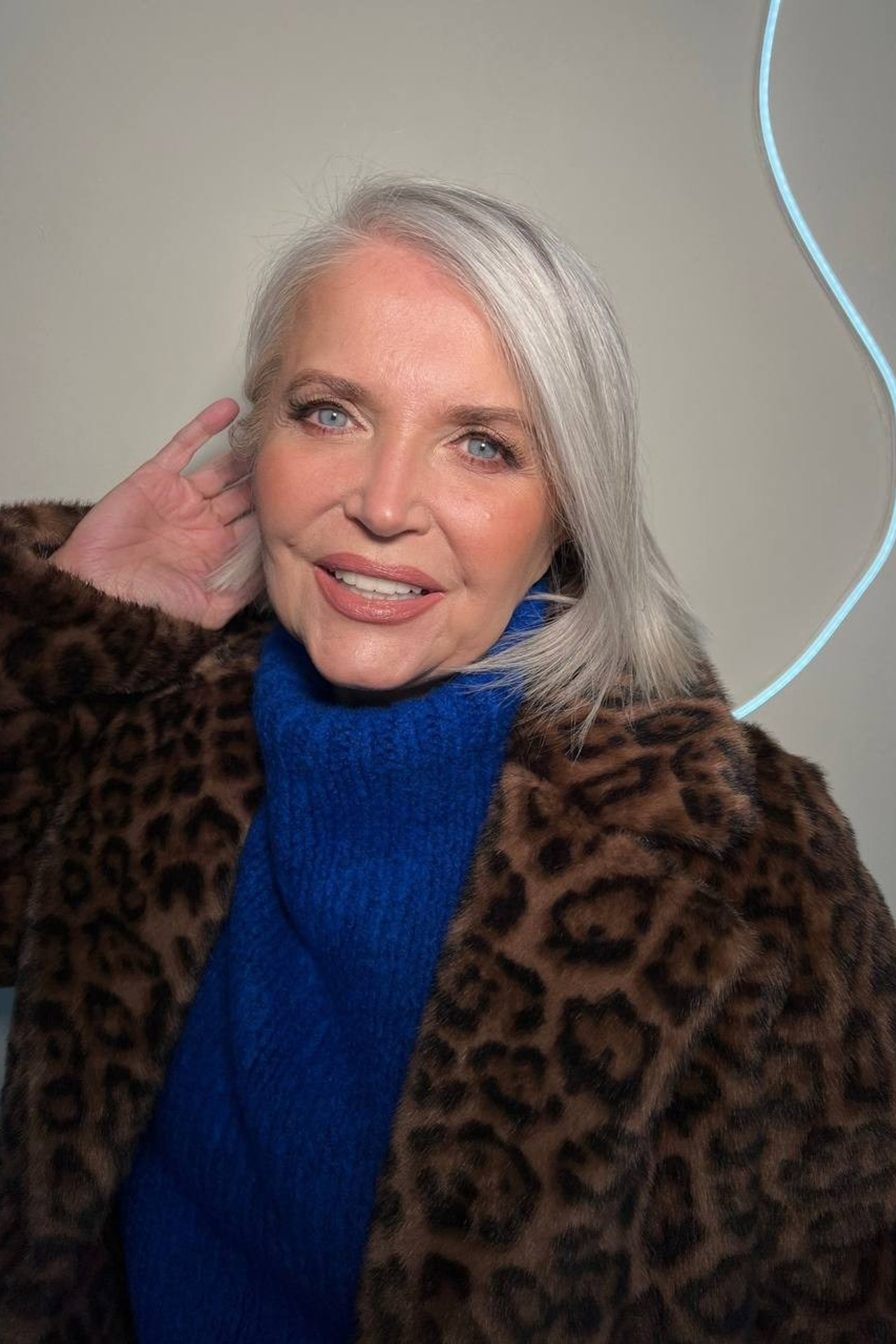 Модель для предметной съемки Оксана А. Н.Н.| Sale Easy