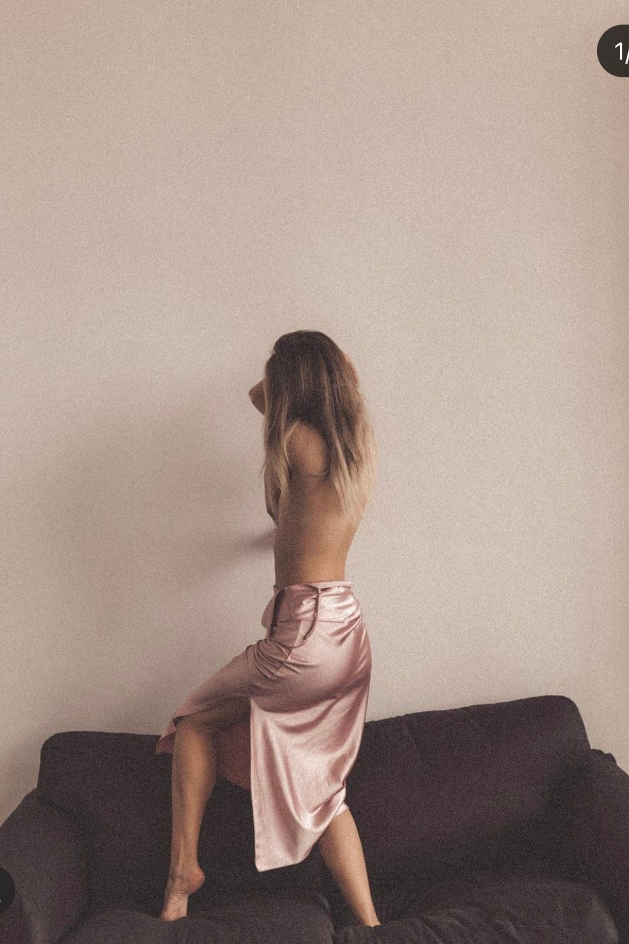 Модель для предметной съемки Анна Ф. Н.Н.| Sale Easy