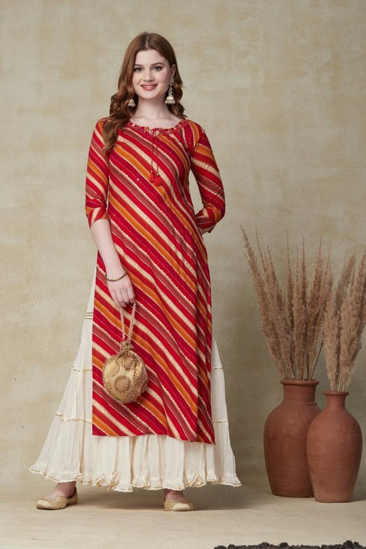 Модель для предметной съемки София 1 Н.Новгород | Sale Easy