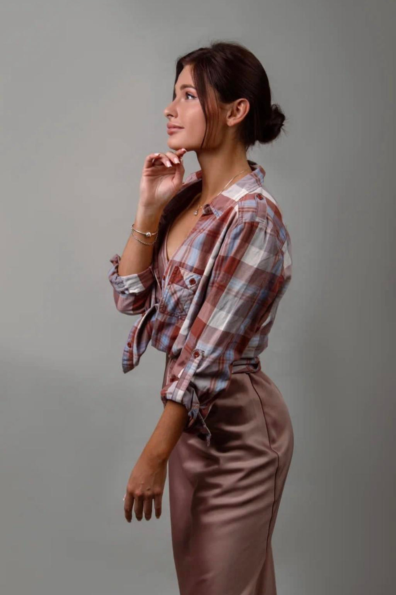 Модель для предметной съемки Ира Б Н.Новгород | Sale Easy