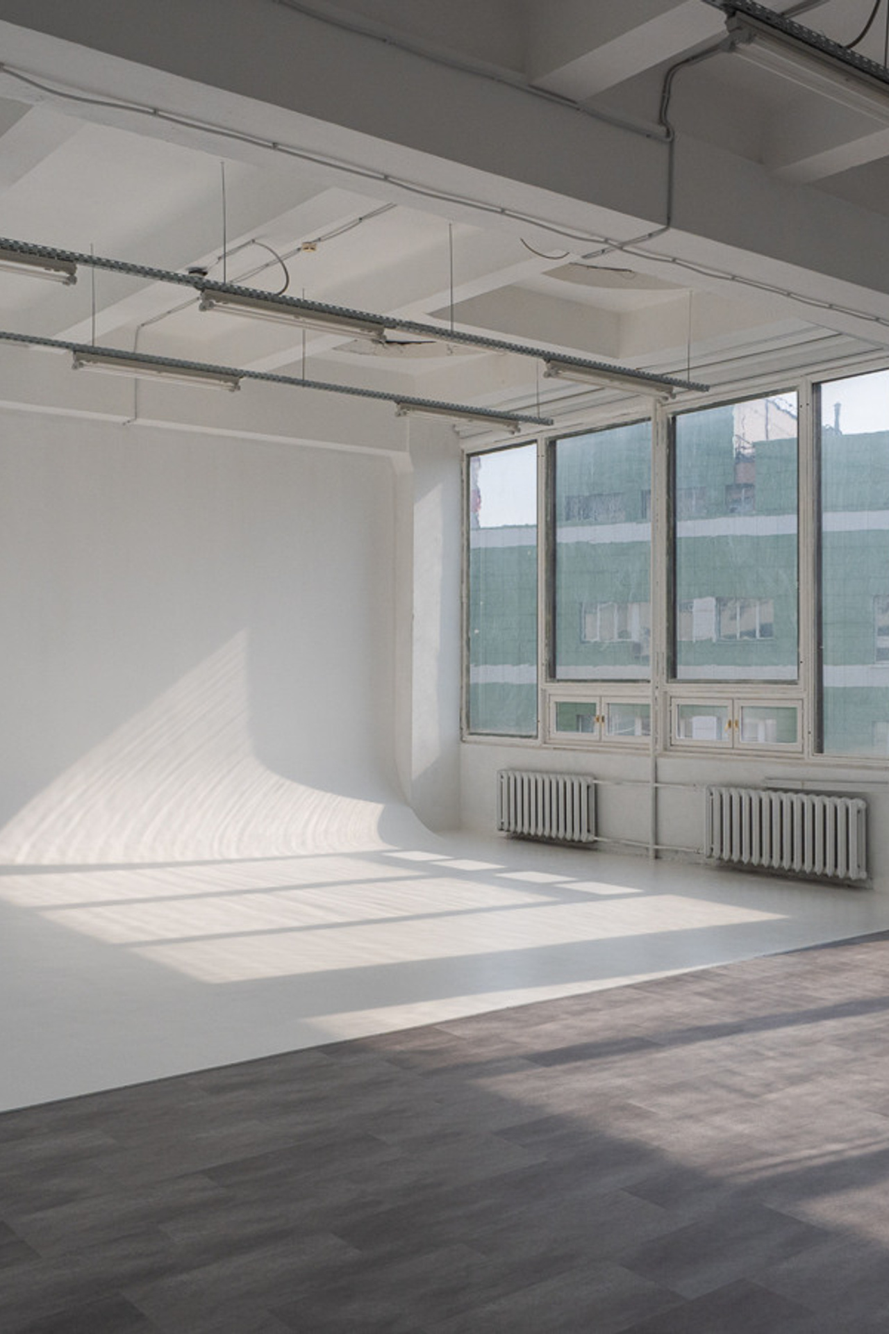 Студия Fotofabrika Алмаз для предметной съемки Москва | Sale Easy