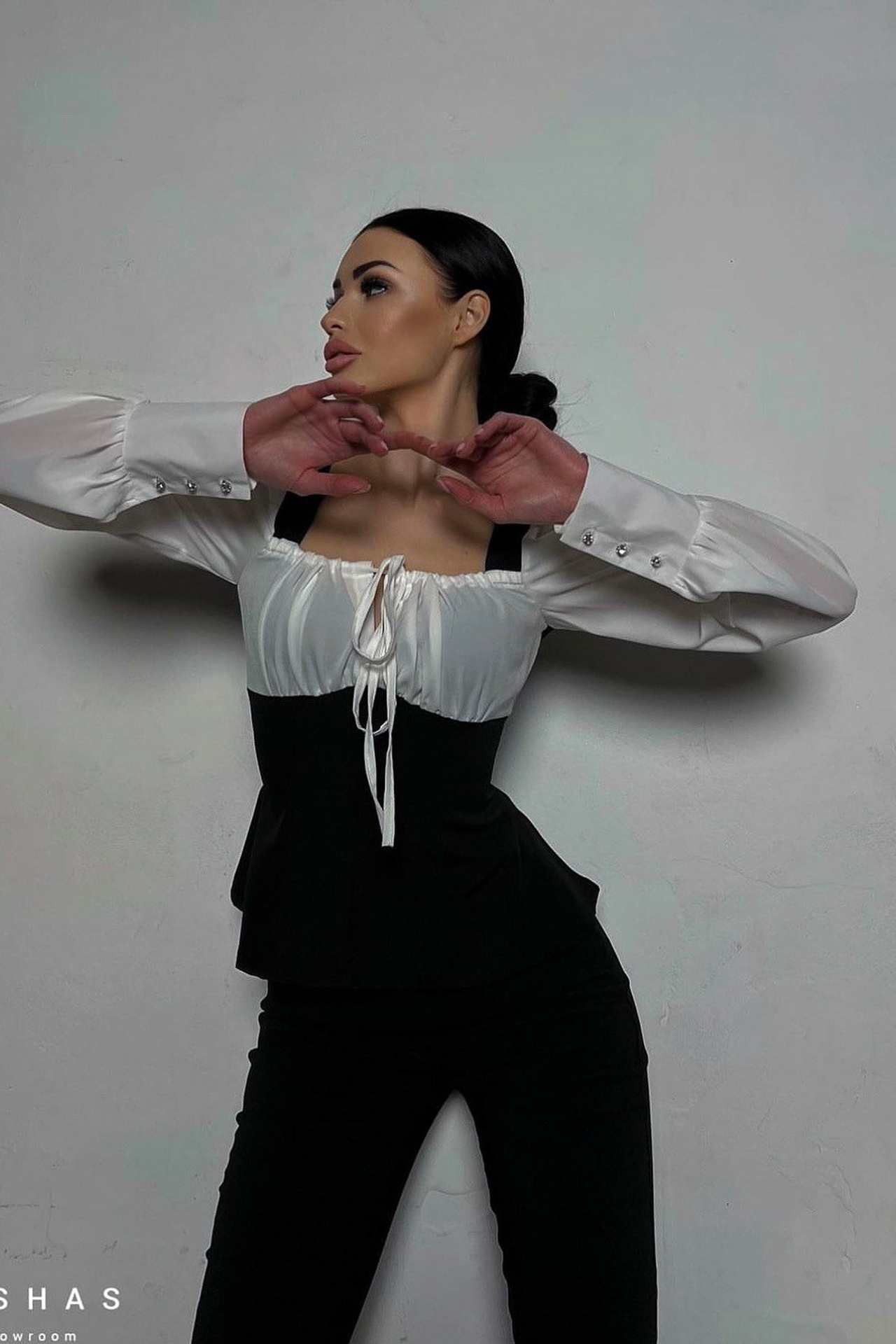 Модель для предметной съемки Яна Н.Н.| Sale Easy